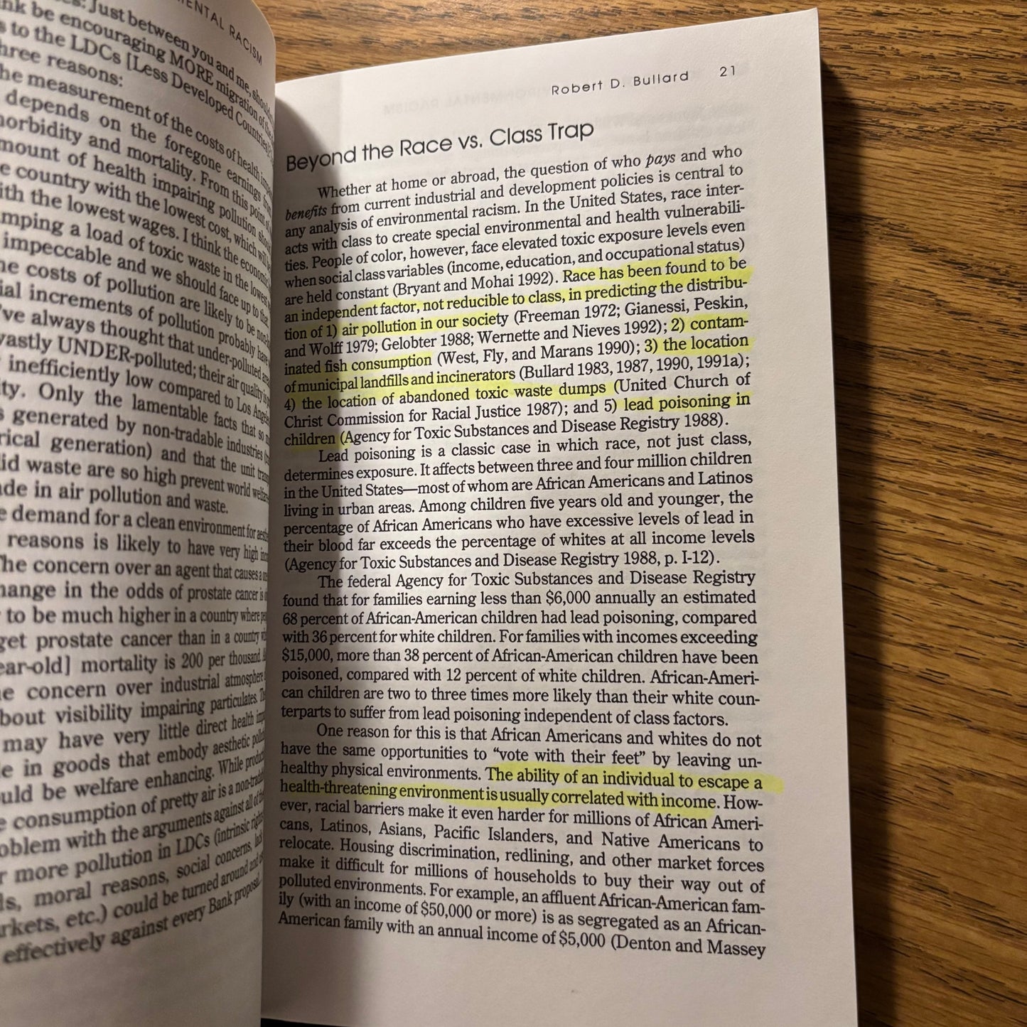 Robert D. Bullard, ed. - Confronting Environmental Racism: Voices from the Grassroots