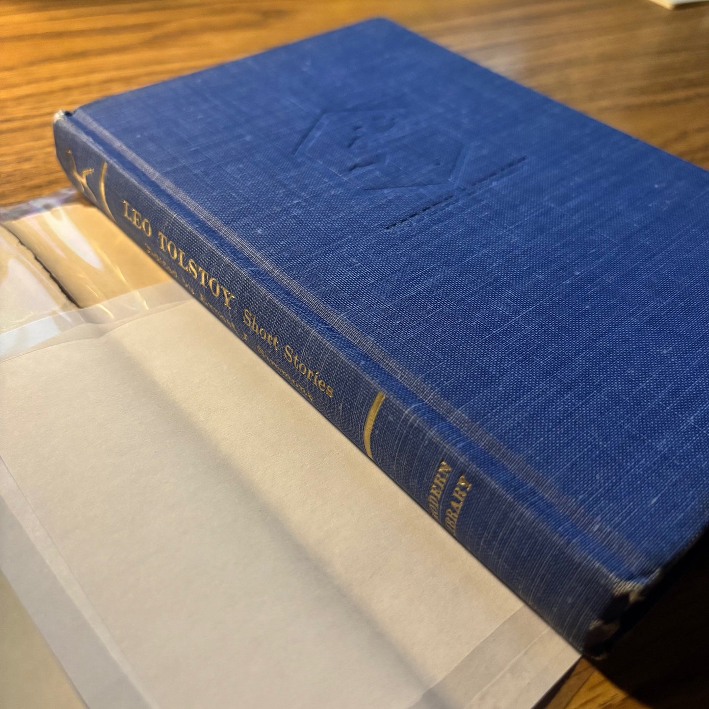 Leo Tolstoy - Short Stories: Early Tales of War and Moral Problems - Modern Library