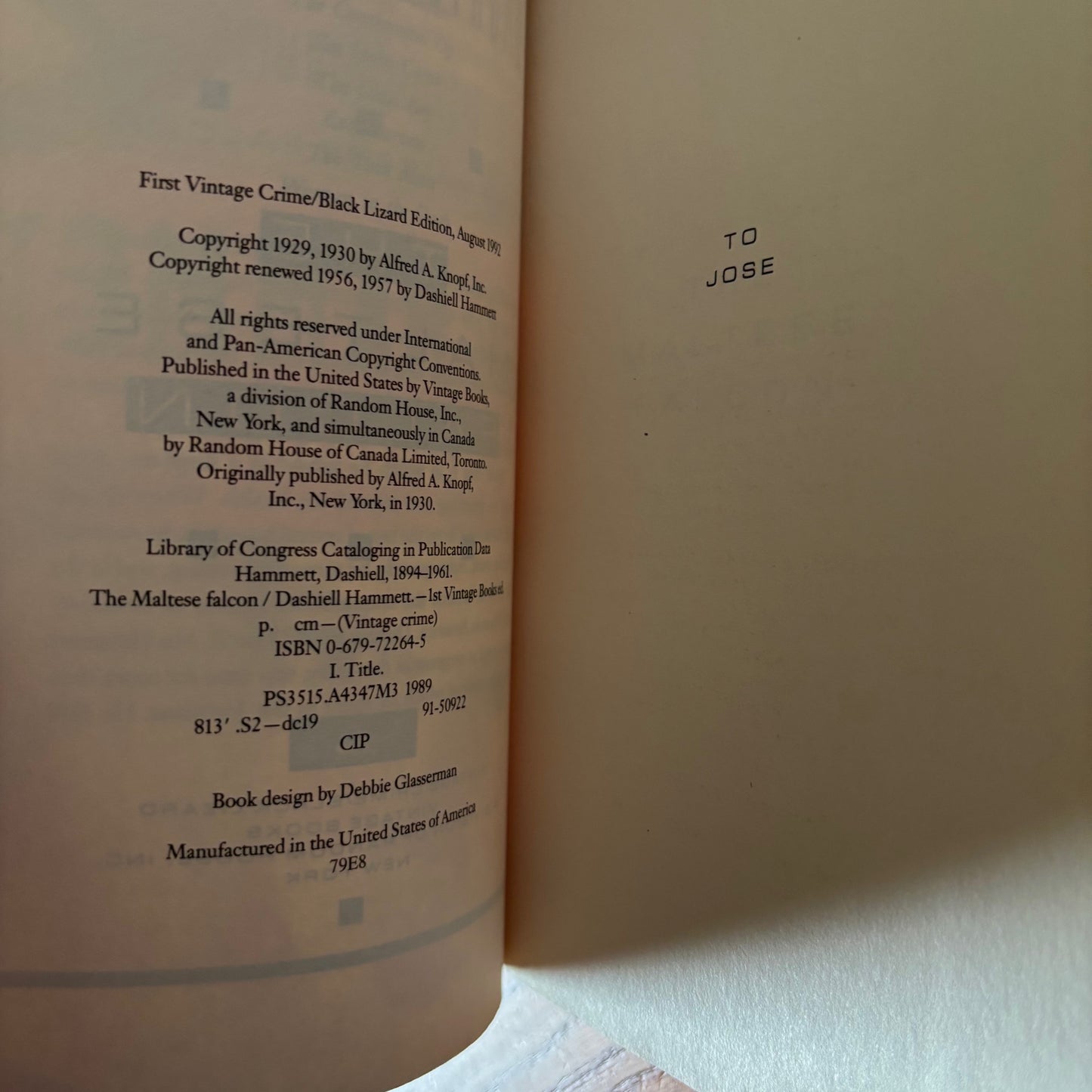 Dashiell Hammett - The Maltese Falcon