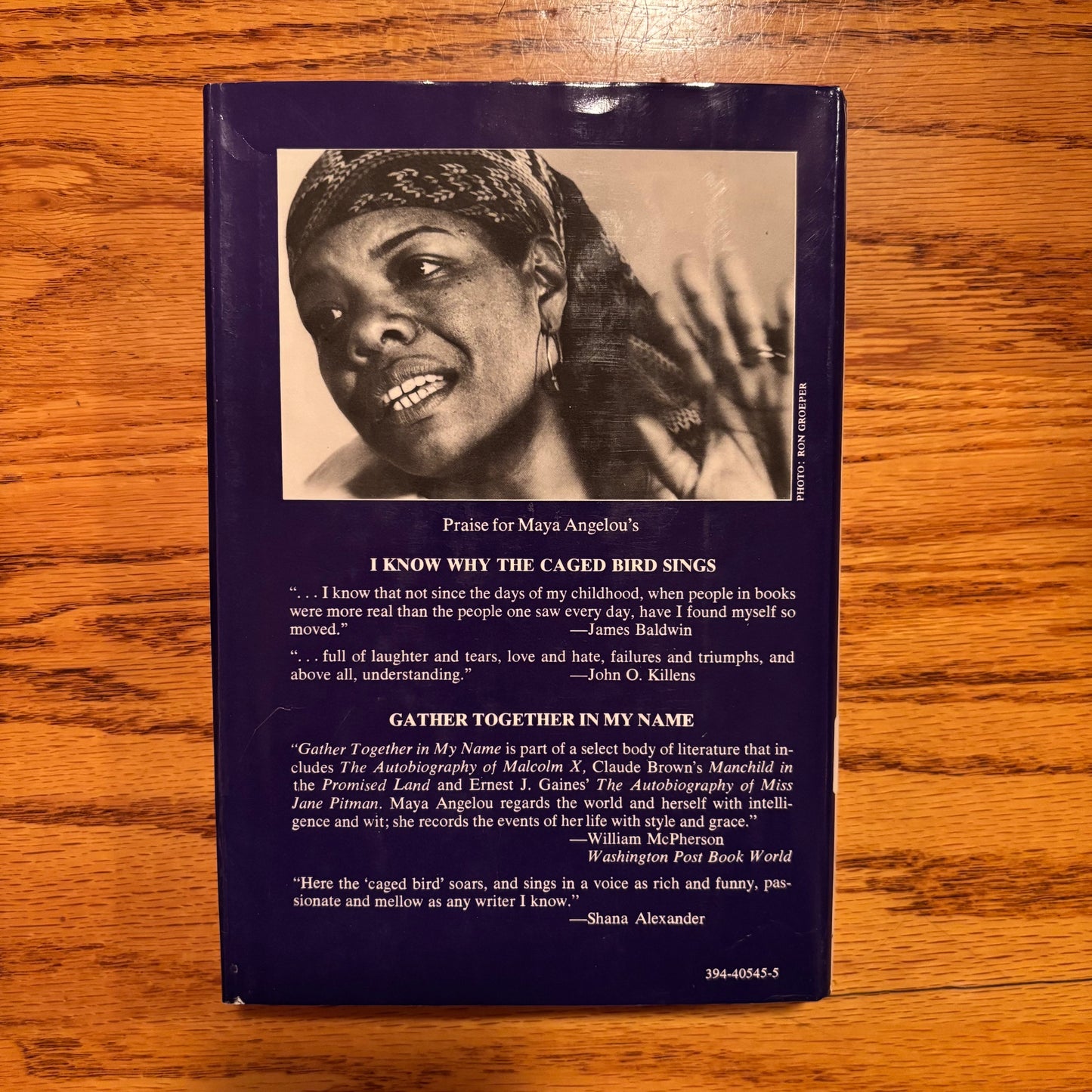 Maya Angelou - Singin' and Swingin' and Gettin' Merry Like Christmas - First Edition