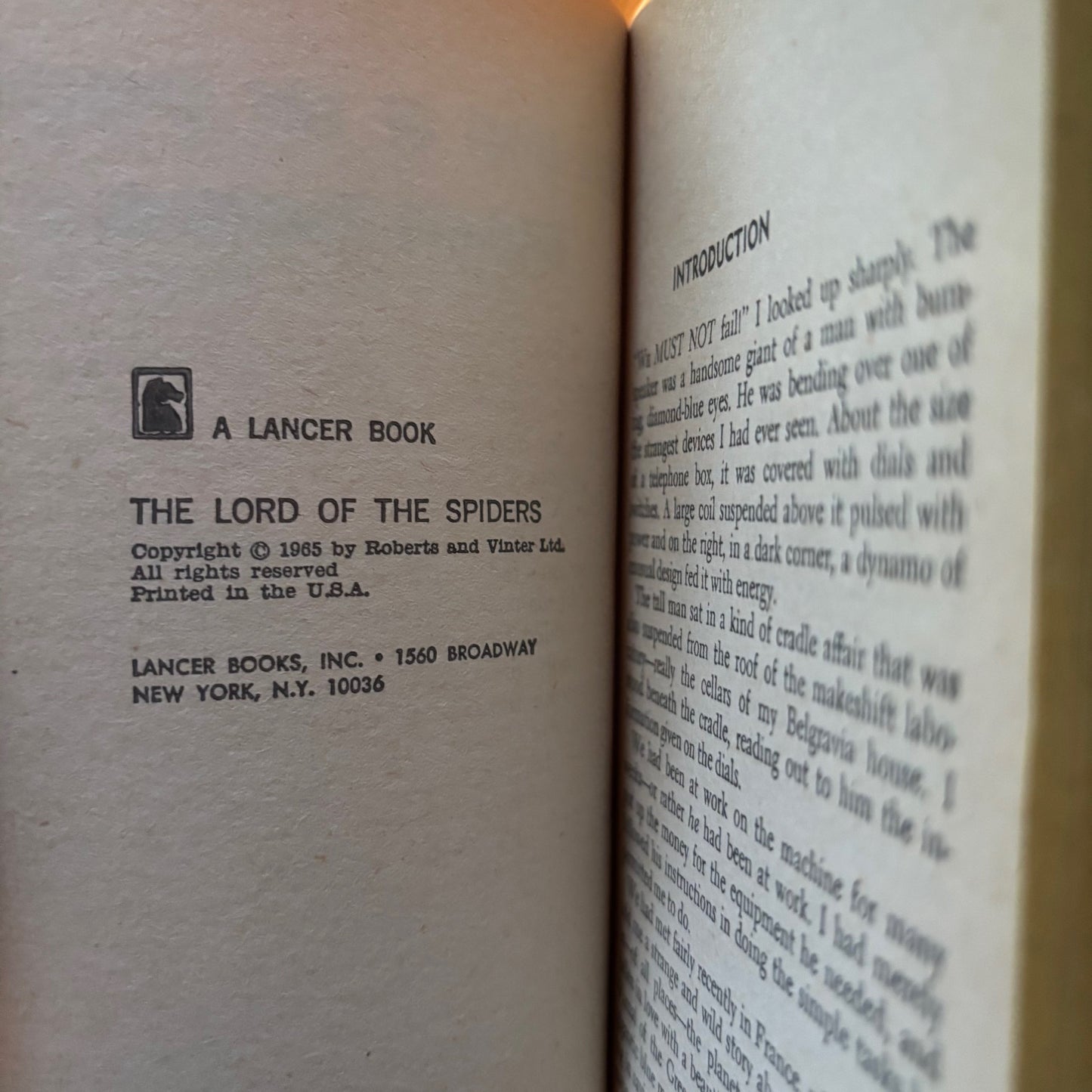 Michael Moorcock - The Lord of the Spiders