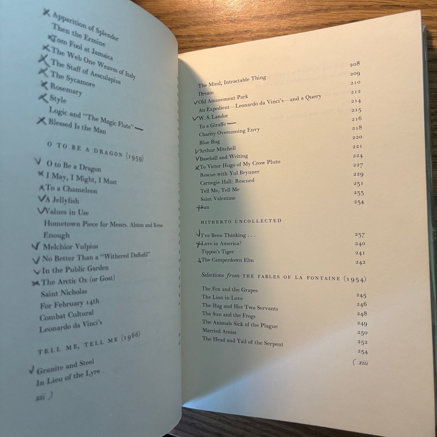 Marianne Moore - The Complete Poems