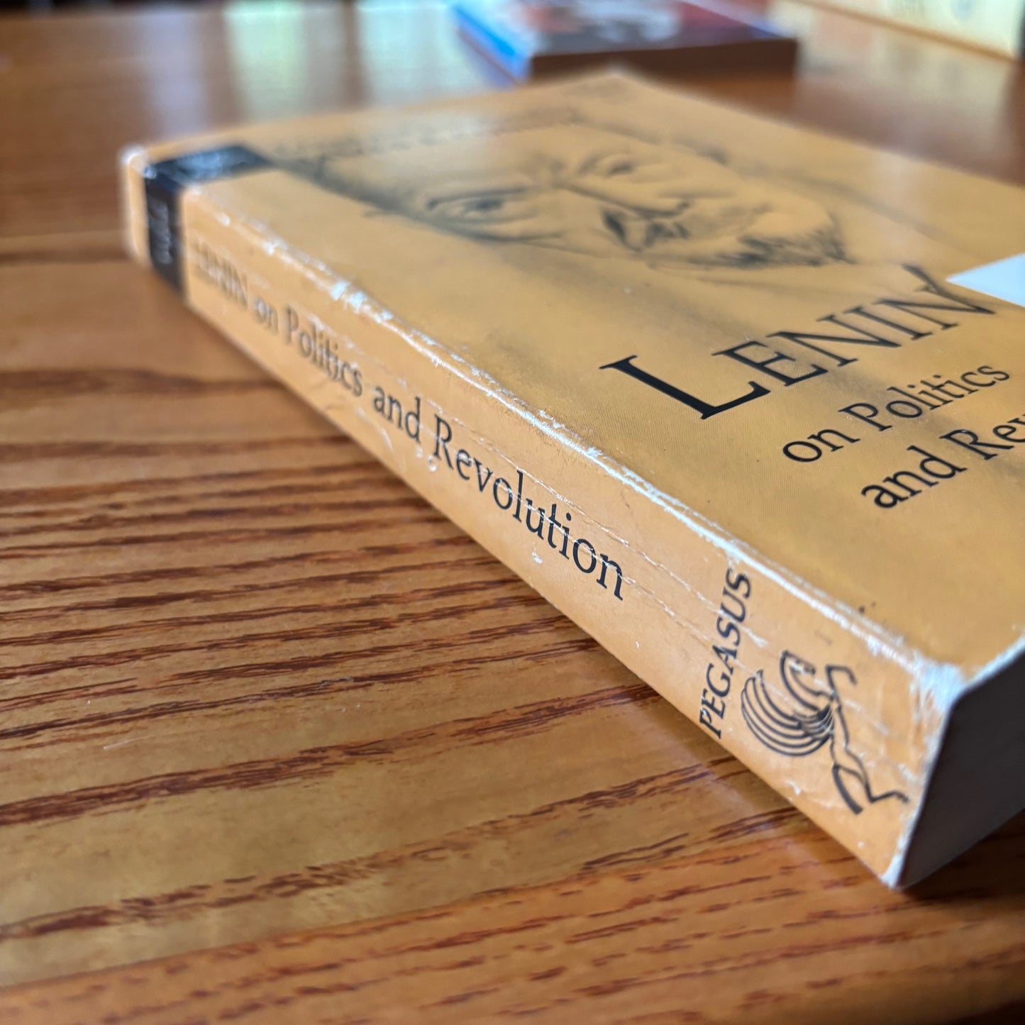 Vladimir Lenin - On Politics and Revolution: Selected Writings