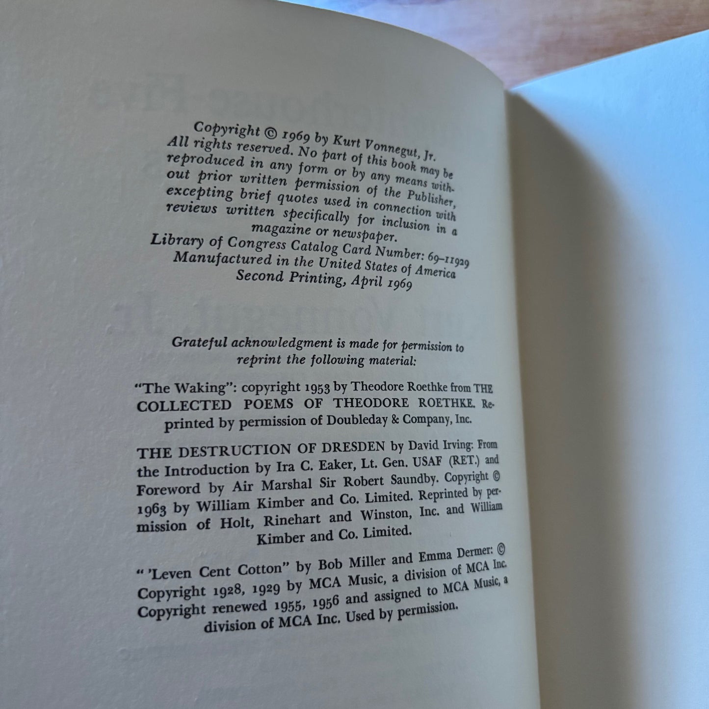 Kurt Vonnegut, Jr. - Slaughterhouse-Five - First Edition Second Printing