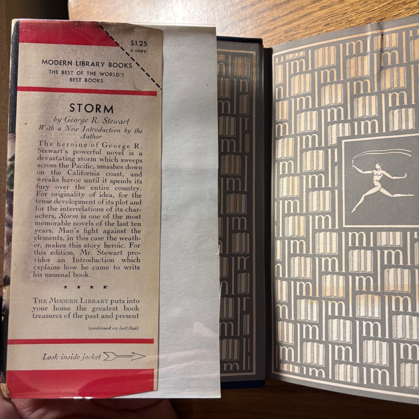 George R. Stewart - Storm - Modern Library