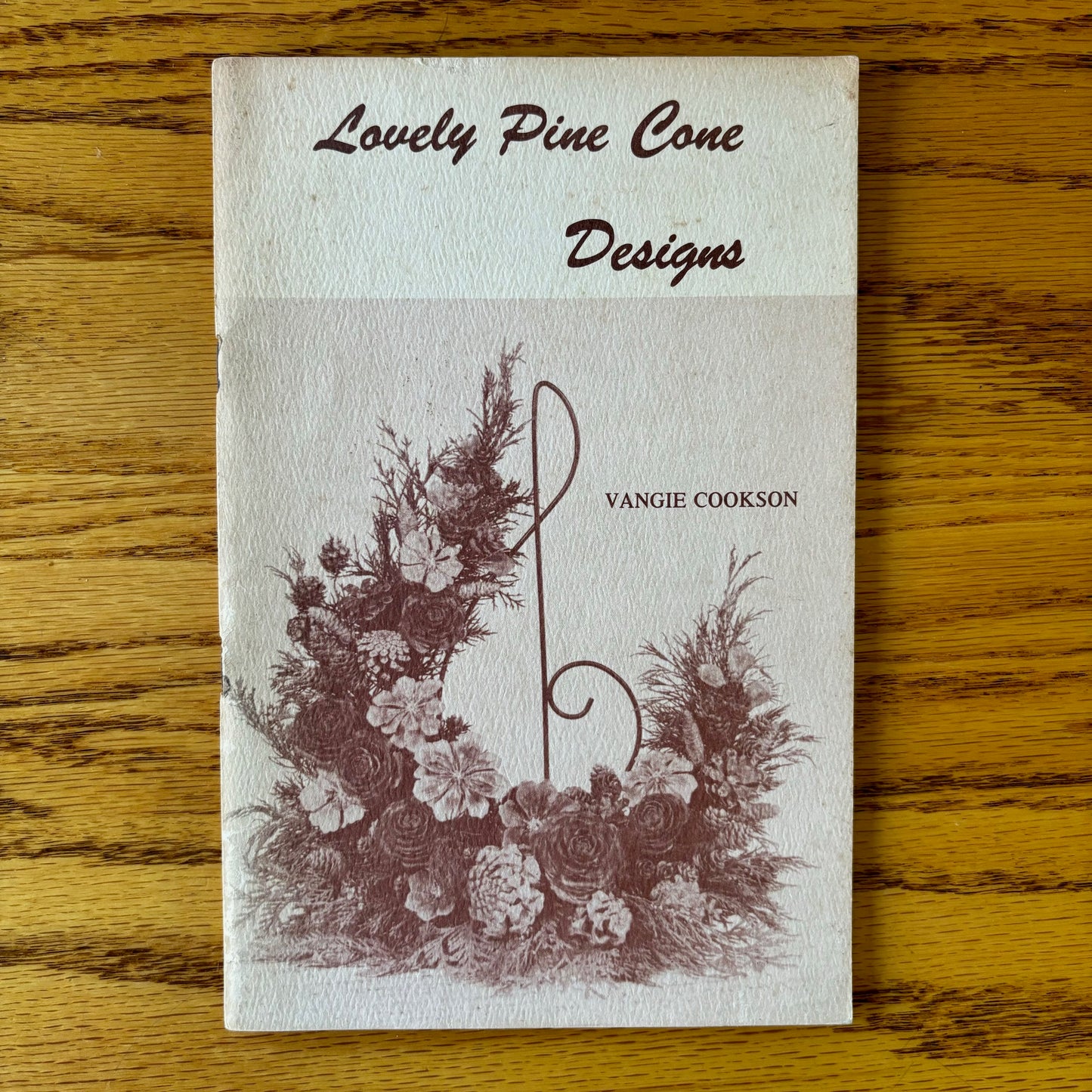 Vangie Cookson - Lovely Pine Cone Designs