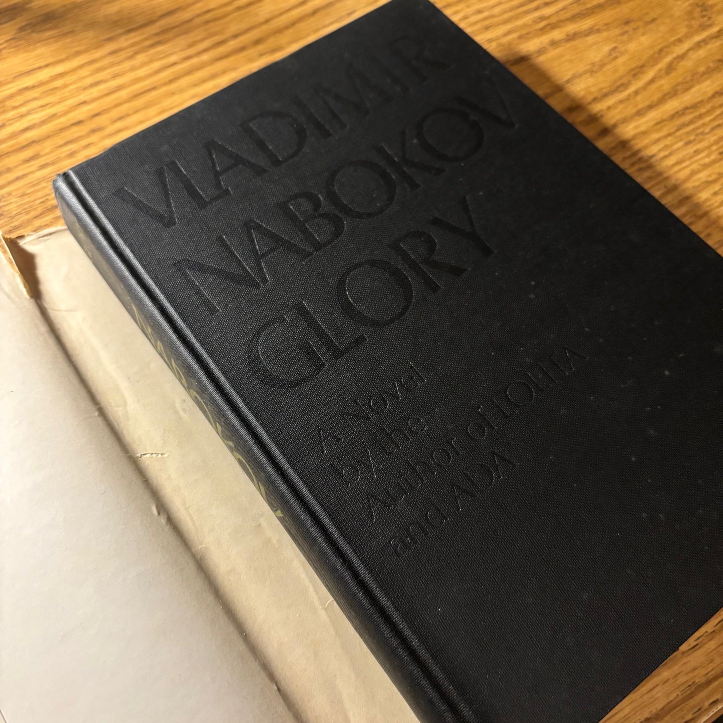 Vladimir Nabokov - Glory