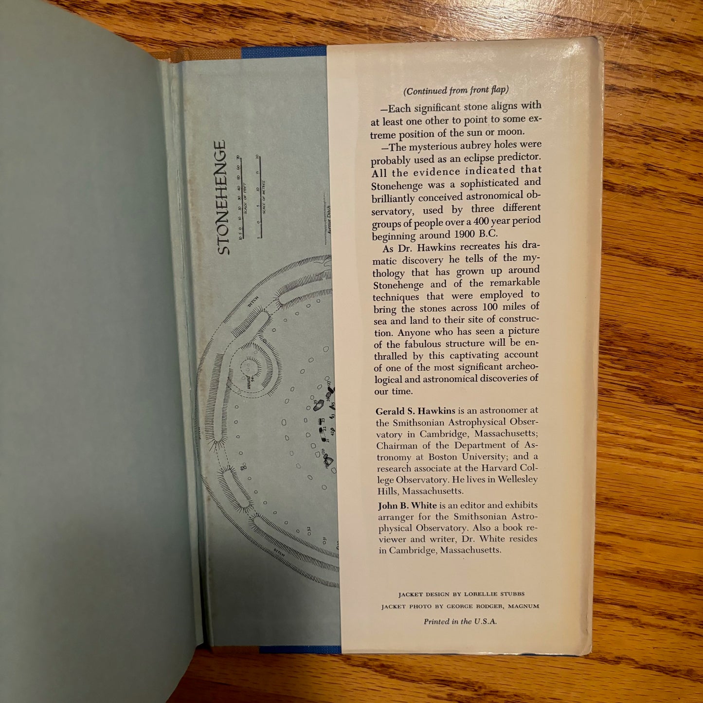 Gerald S. Hawkins, John B. White - Stonehenge Decoded