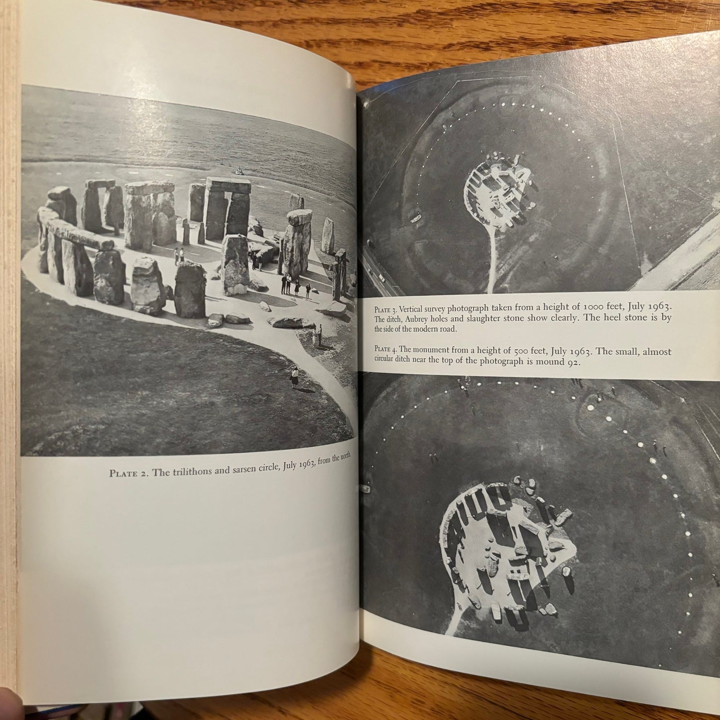 Gerald S. Hawkins, John B. White - Stonehenge Decoded