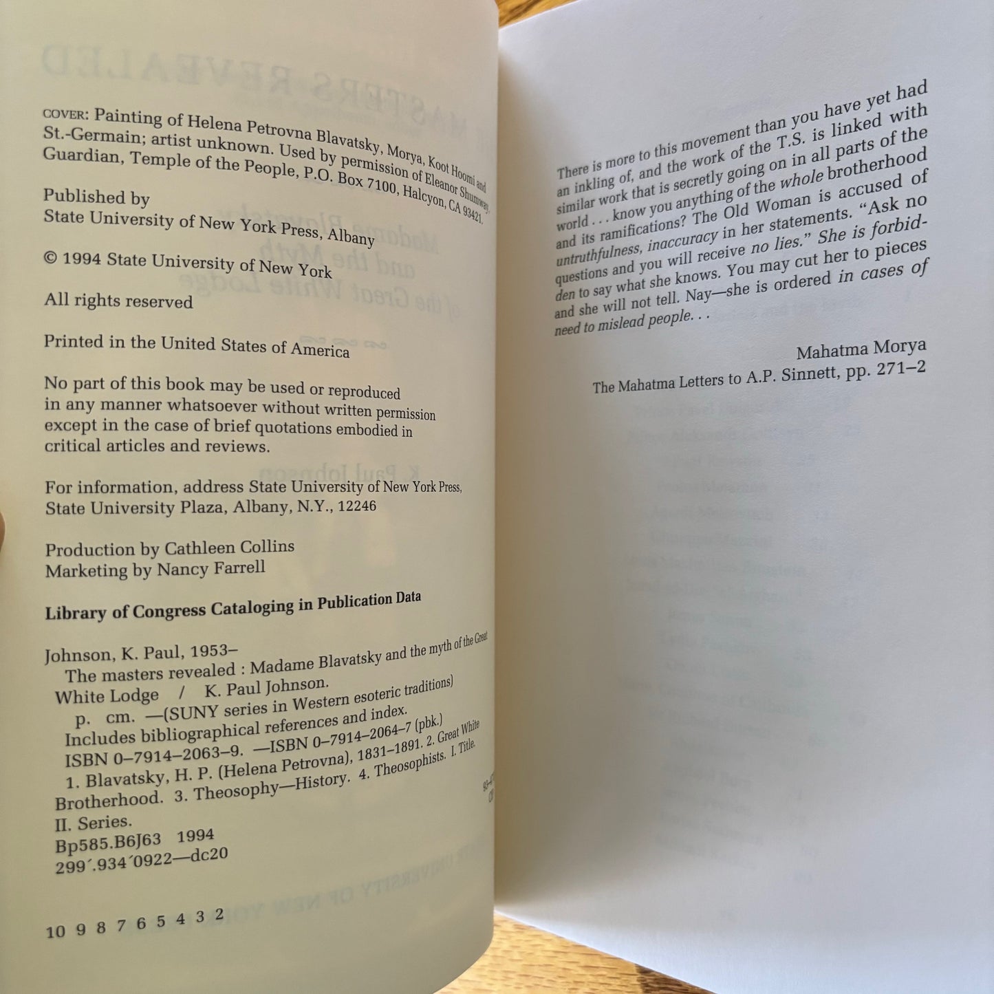 K. Paul Johnson - The Masters Revealed: Madame Blavatsky and the Myth of the Great White Lodge