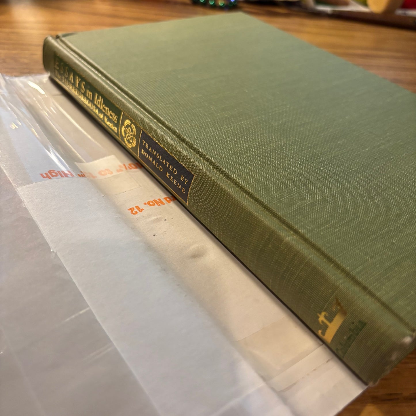 Kenko - Essays in Idleness: The Tsurezuregusa of Kenko - First Edition