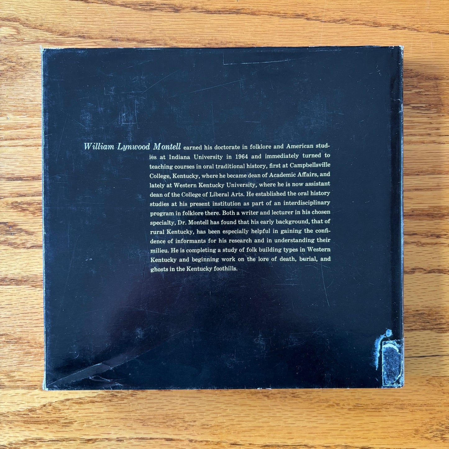 William Lynwood Montell - The Saga of Coe Ridge: A Study in Oral History - First Edition