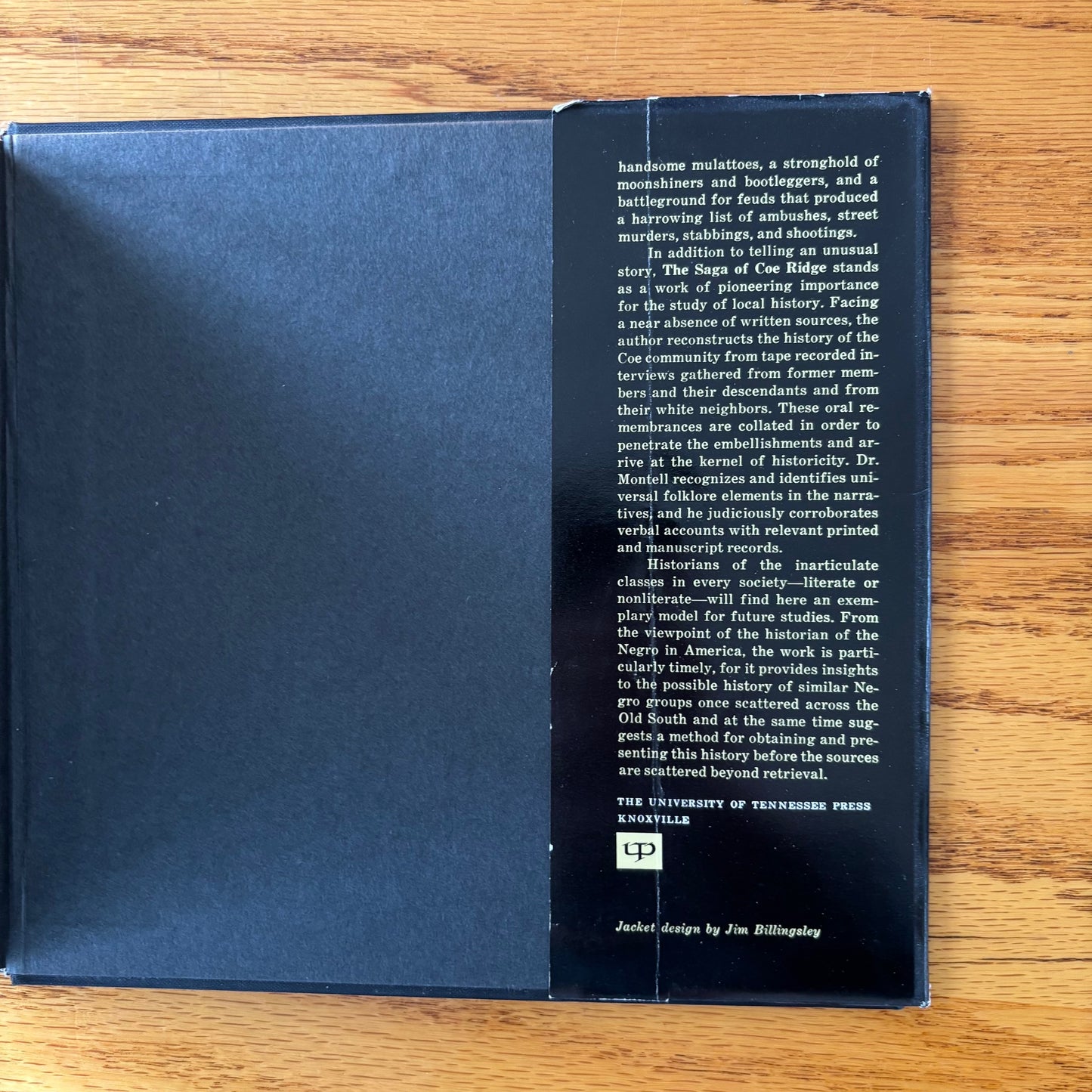 William Lynwood Montell - The Saga of Coe Ridge: A Study in Oral History - First Edition