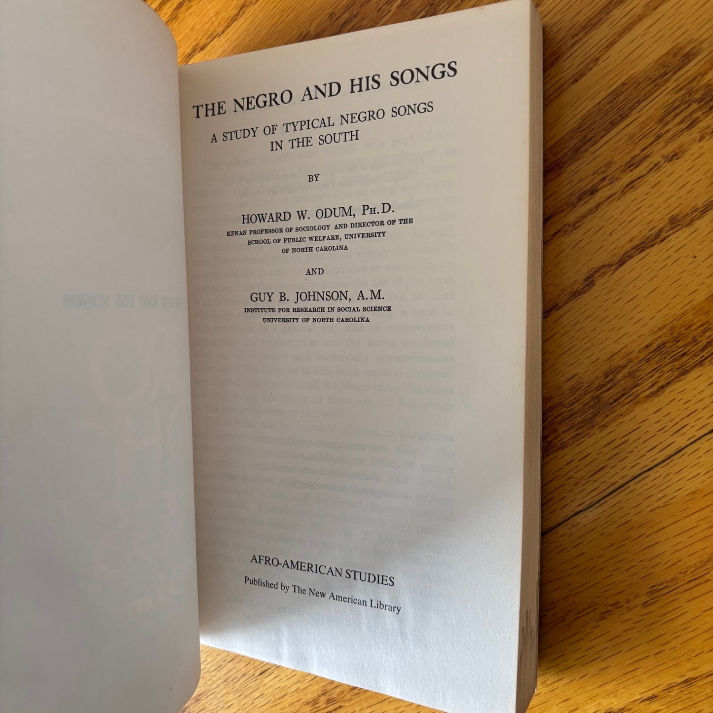 Howard W. Odum, Guy B. Johnson - The Negro and His Songs
