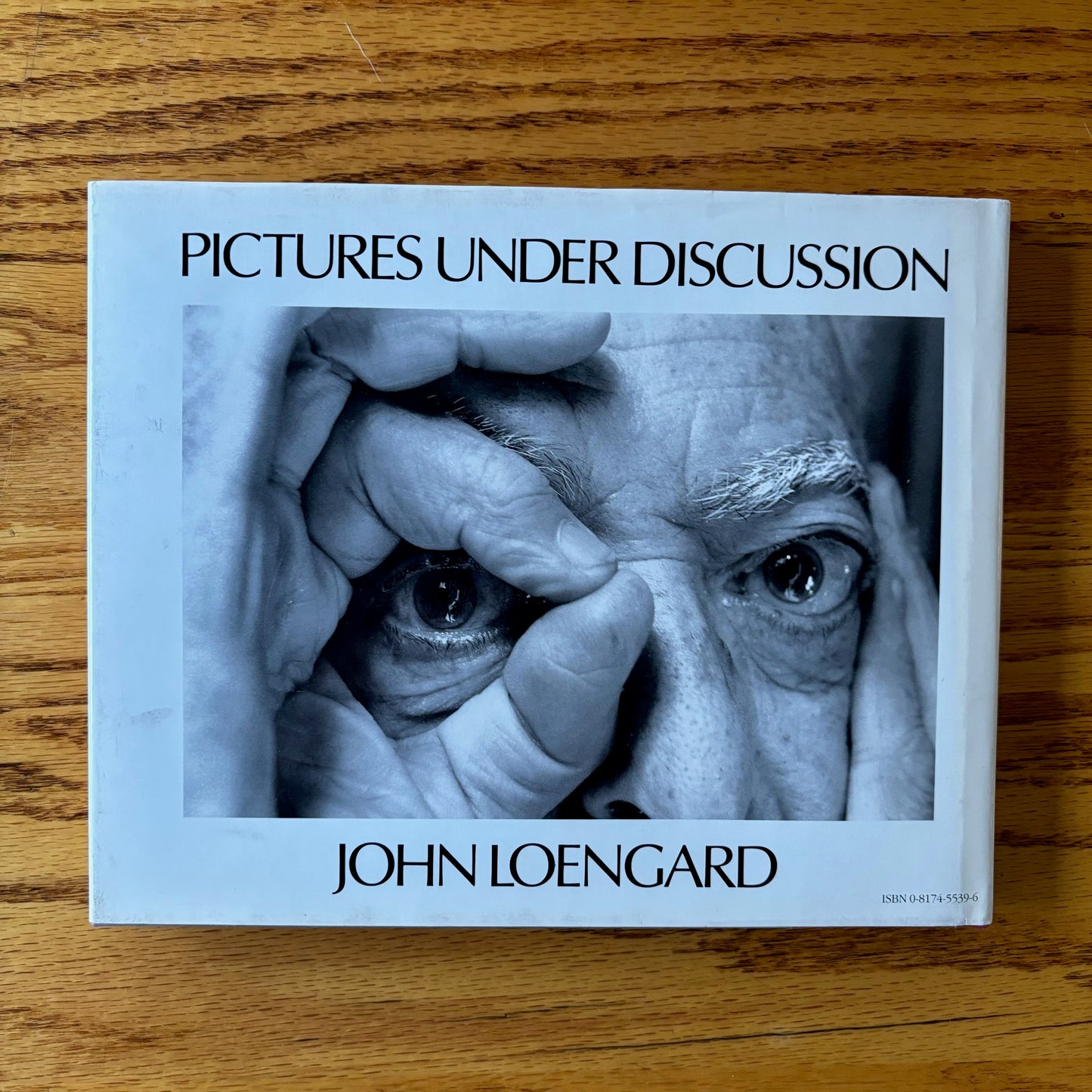 John Loengard - Pictures Under Discussion
