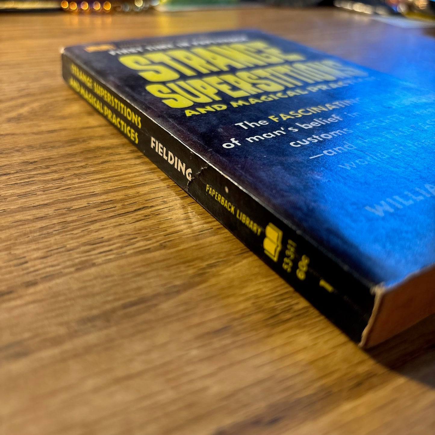William J. Fielding - Strange Superstitions and Magical Practices