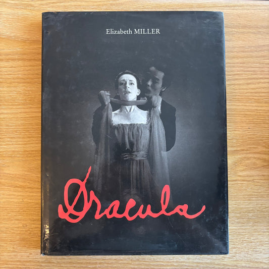 Elizabeth Miller - Dracula