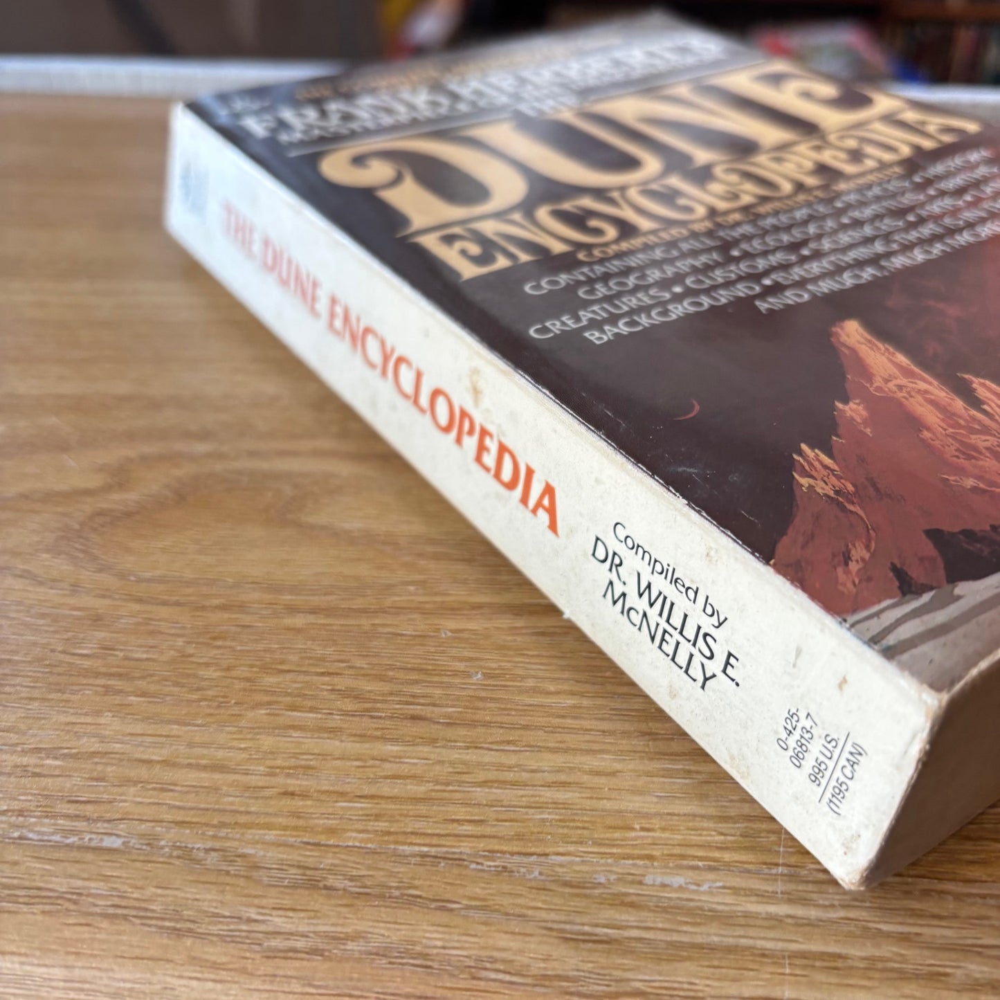 (Frank Herbert) Dr. Willis E. McNelly, ed. - The Dune Encyclopedia - First Edition Paperback