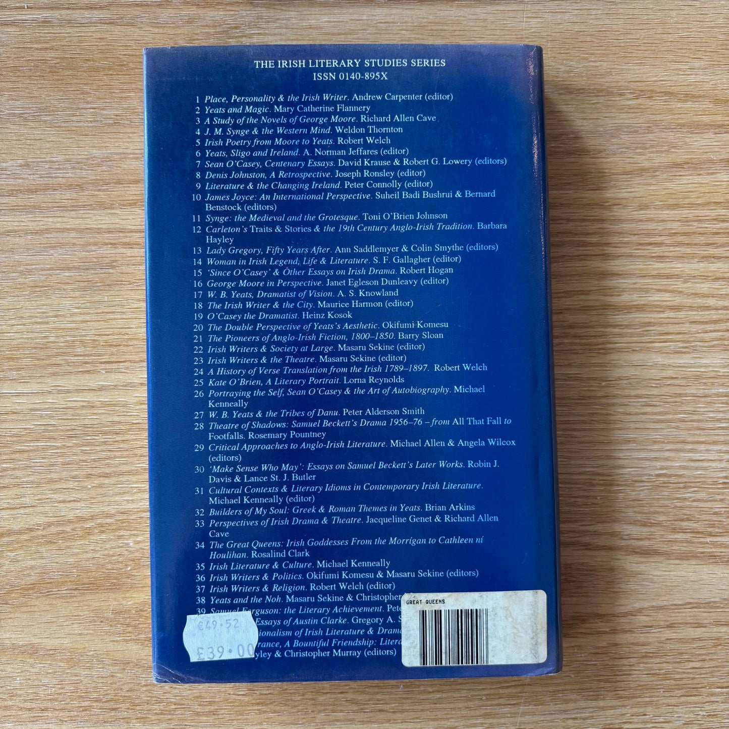 Rosalind Clark - The Great Queens: Irish Goddesses from the Morrigan to Cathleen ni Houlihan - First Edition