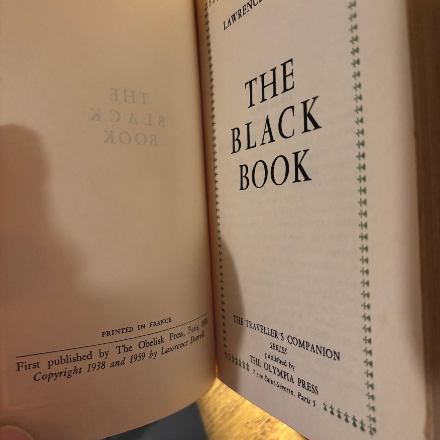 Lawrence Durrell - The Black Book