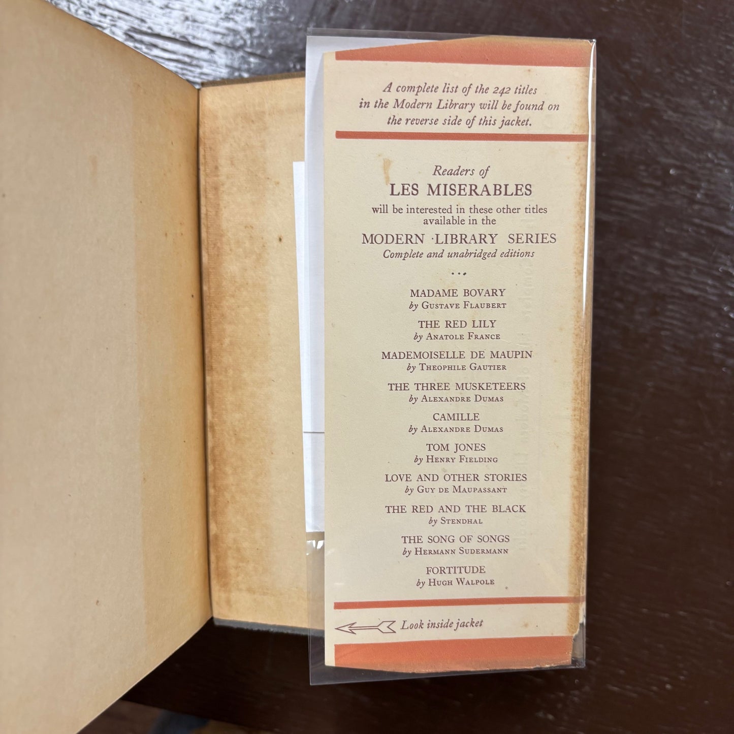 Victor Hugo - Les Miserables - Modern Library