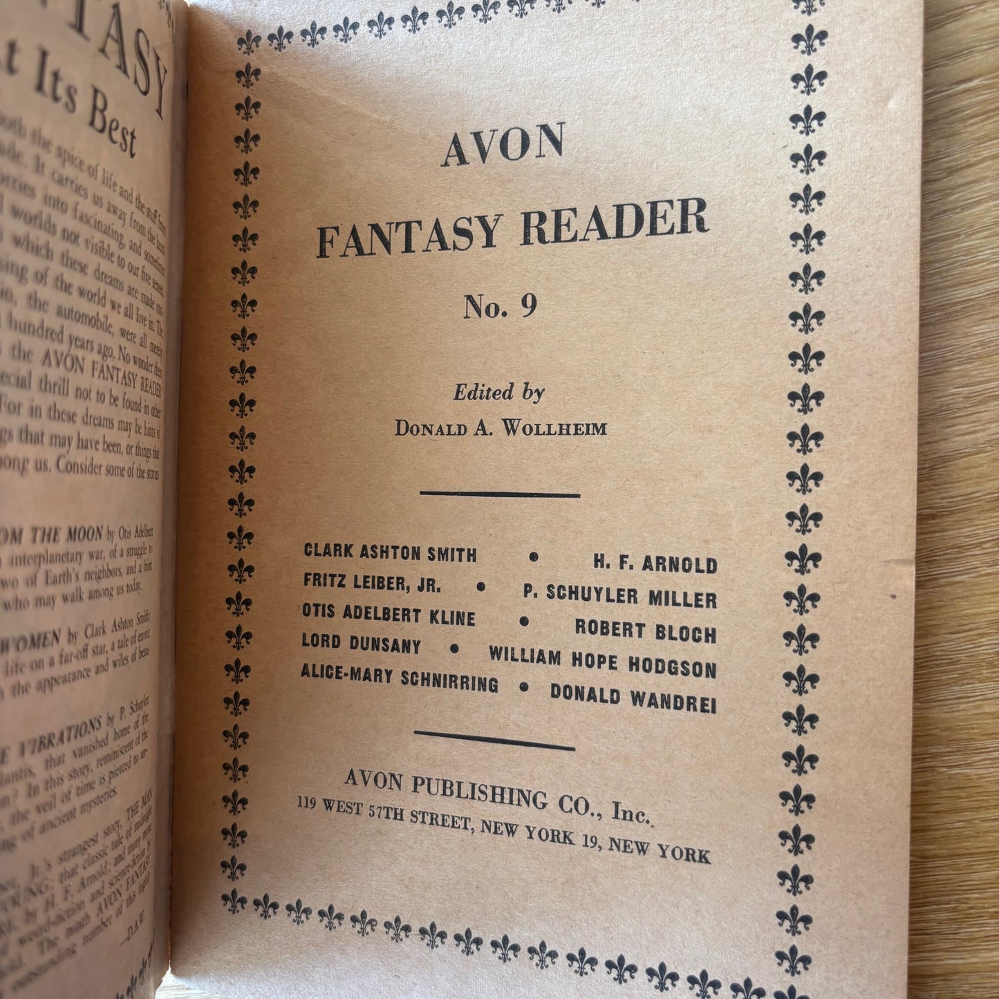 Donald A. Wollheim, ed. - Avon Fantasy Reader No. 9