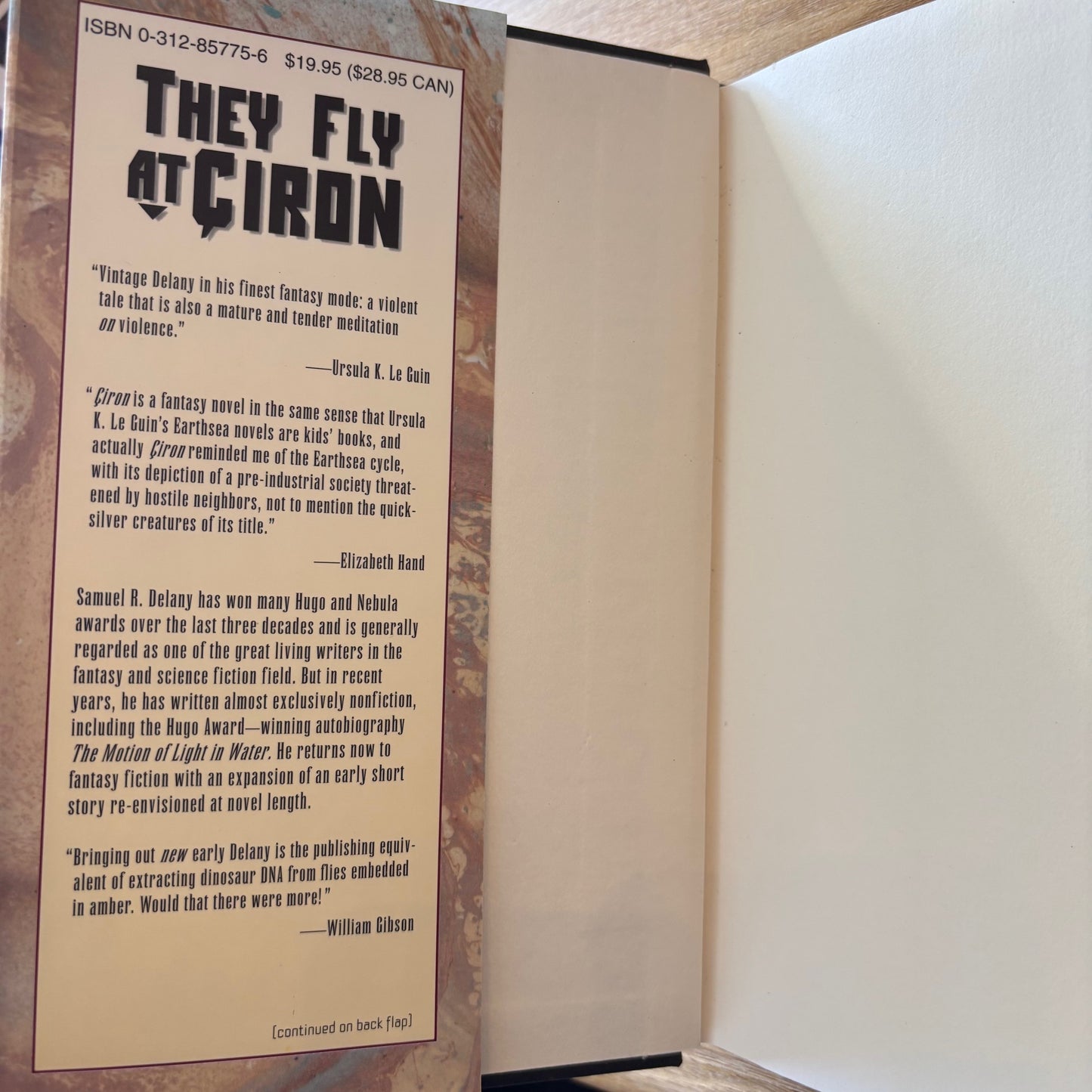 Samuel R. Delany - They Fly at Ciron
