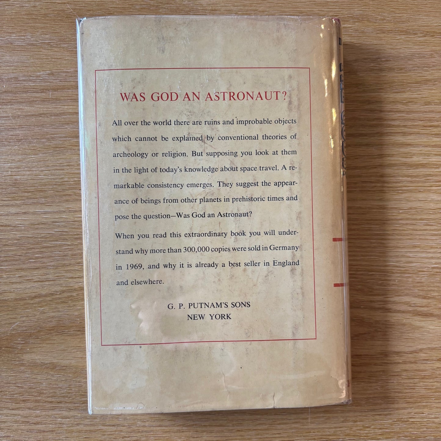 Erich von Daniken - Chariots of the Gods? - First Edition