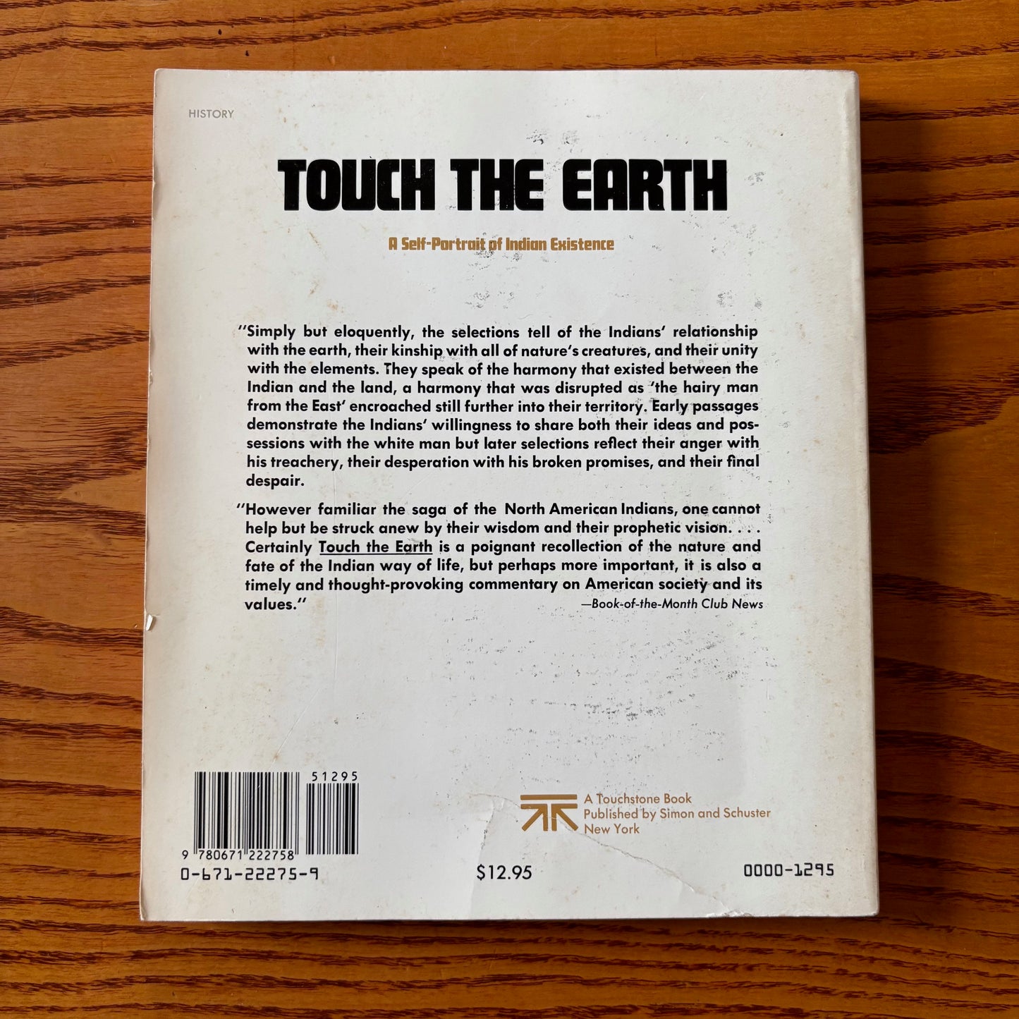 T.C. McLuhan, ed. - Touch the Earth: A Self-Portrait of Indian Existence