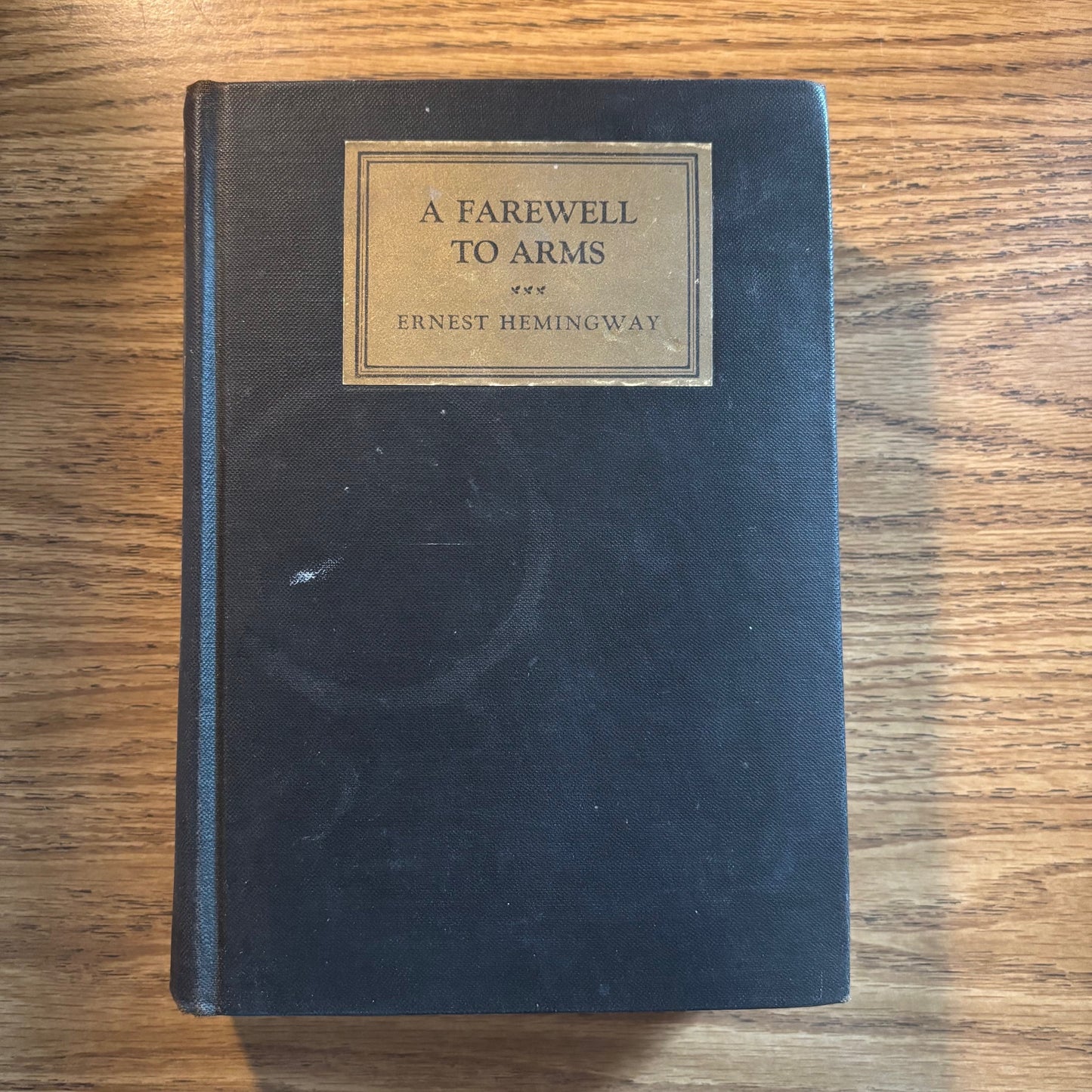 Ernest Hemingway - A Farewell to Arms - First Edition Fifth Printing