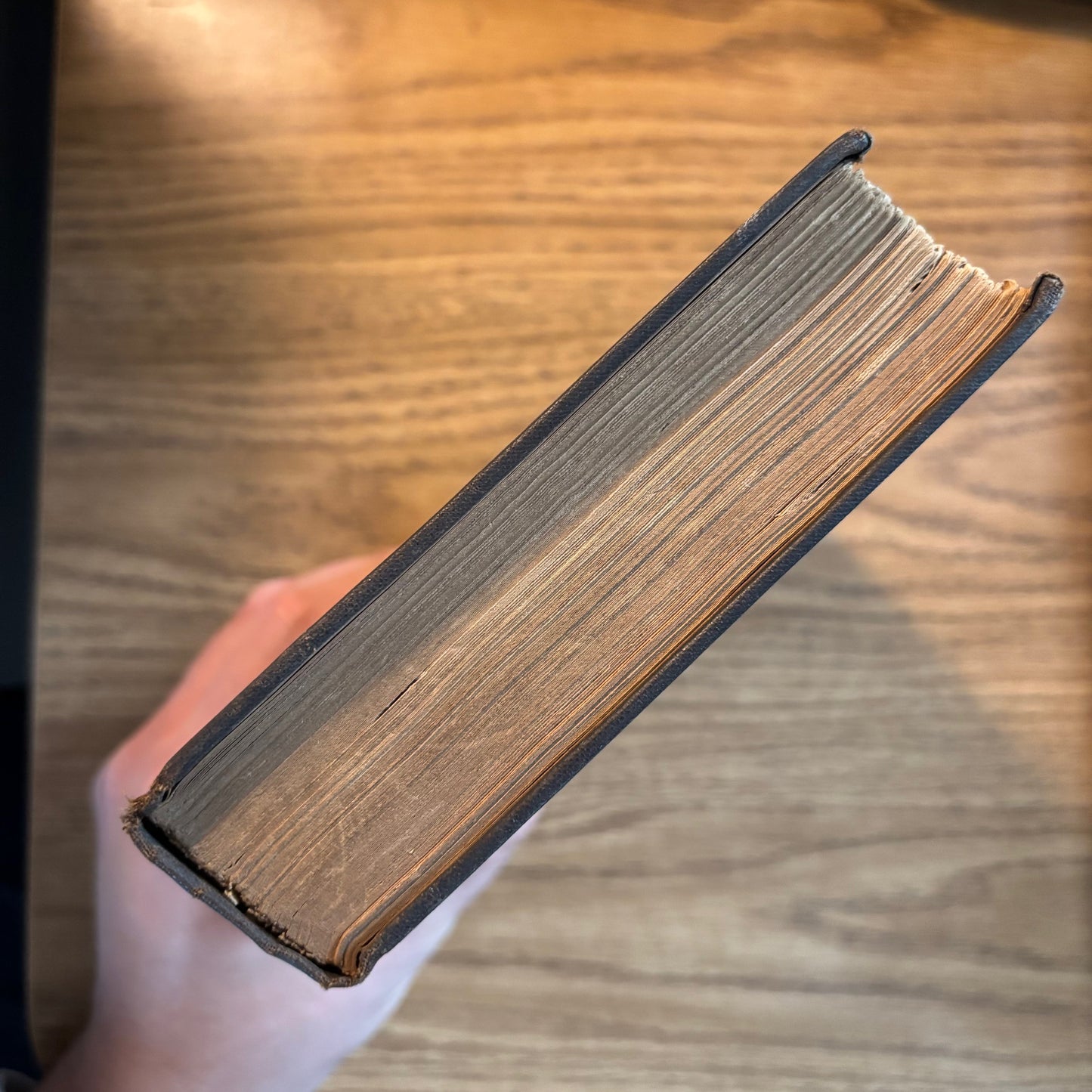 Ernest Hemingway - A Farewell to Arms - First Edition Fifth Printing