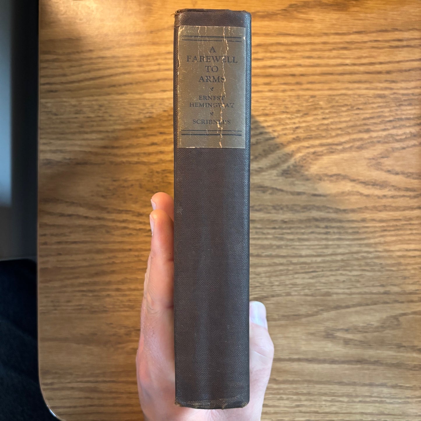 Ernest Hemingway - A Farewell to Arms - First Edition Fifth Printing