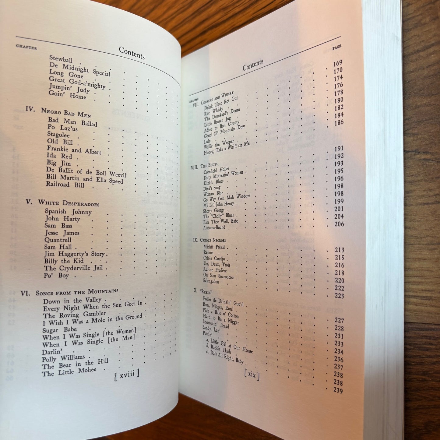 John A. Lomax, Alan Lomax - American Ballads and Folk Songs