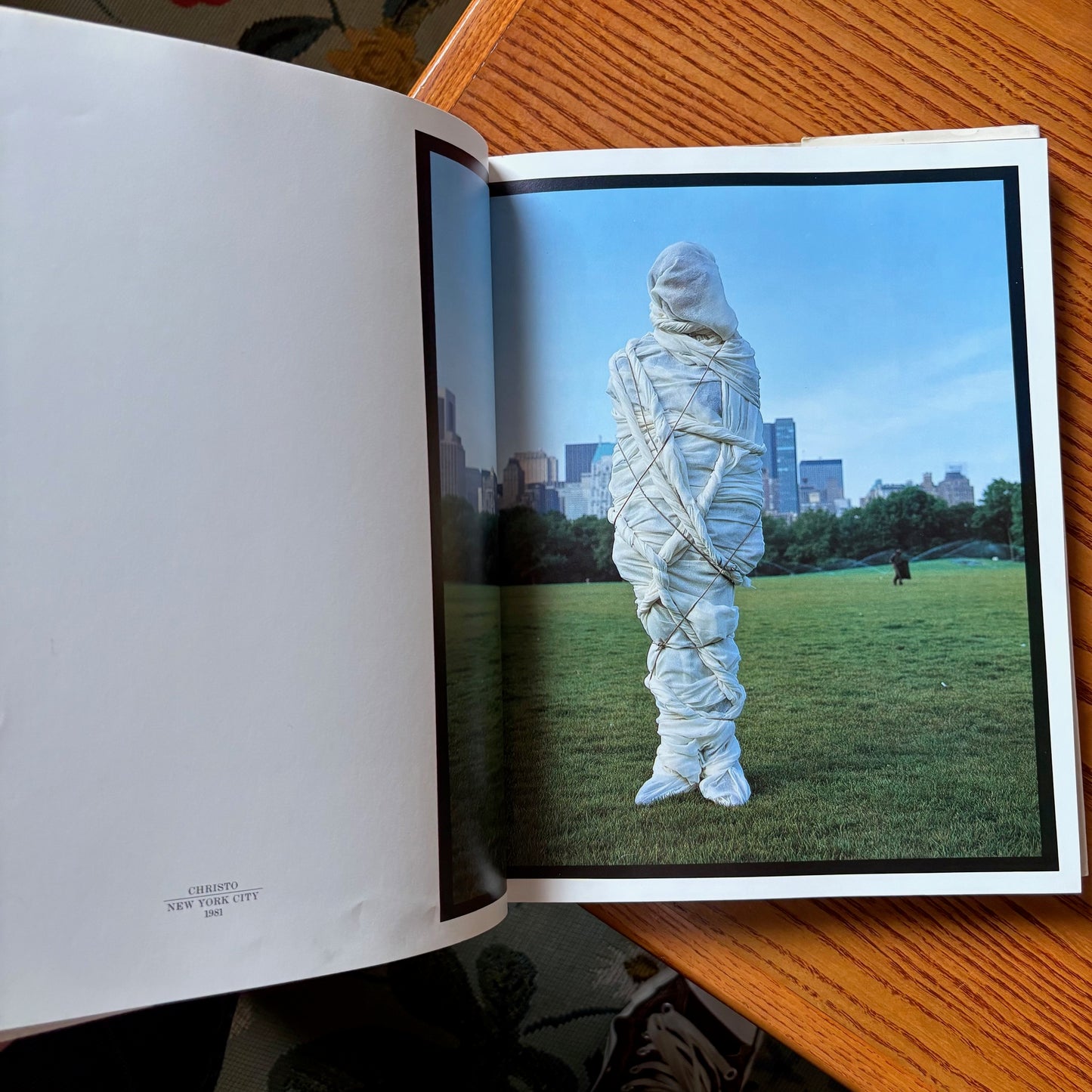 Annie Leibovitz - Photographs  - First Edition
