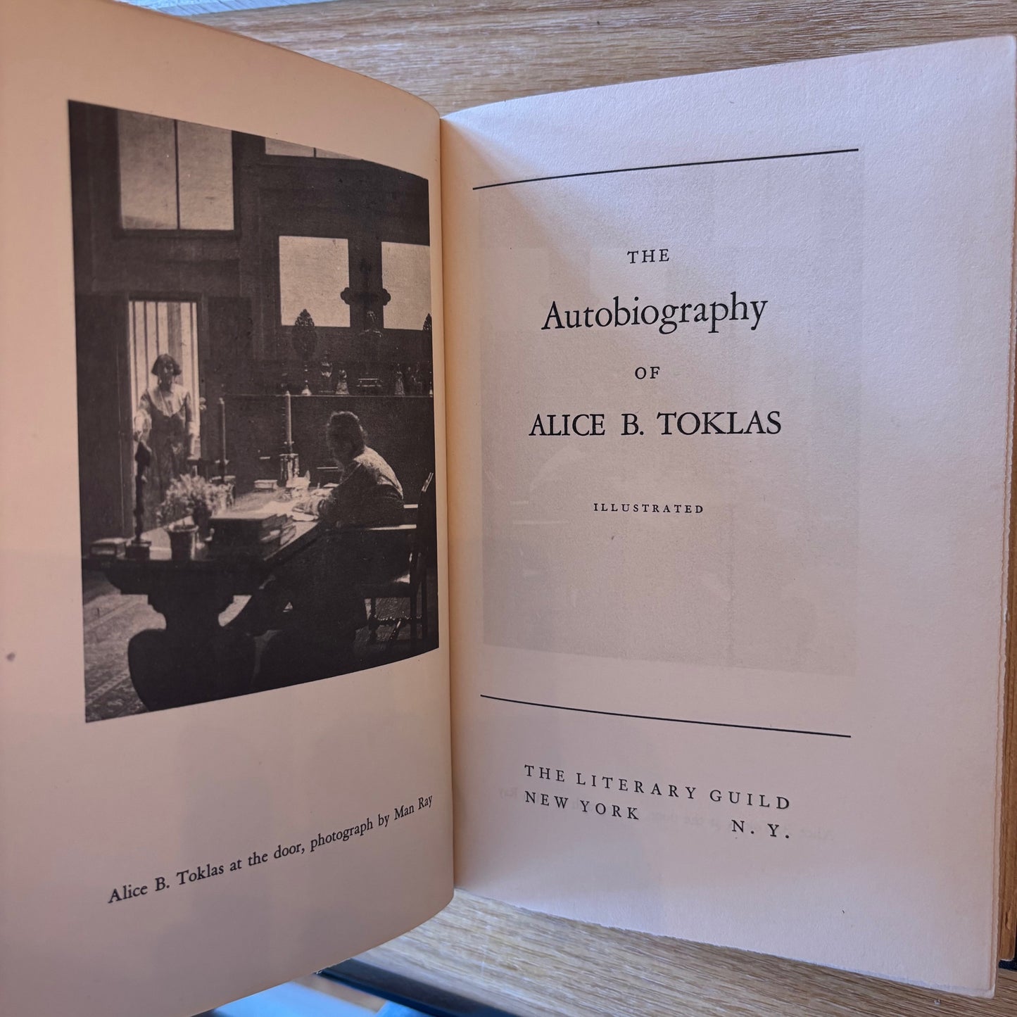(Gertrude Stein) The Autobiography of Alice B. Toklas
