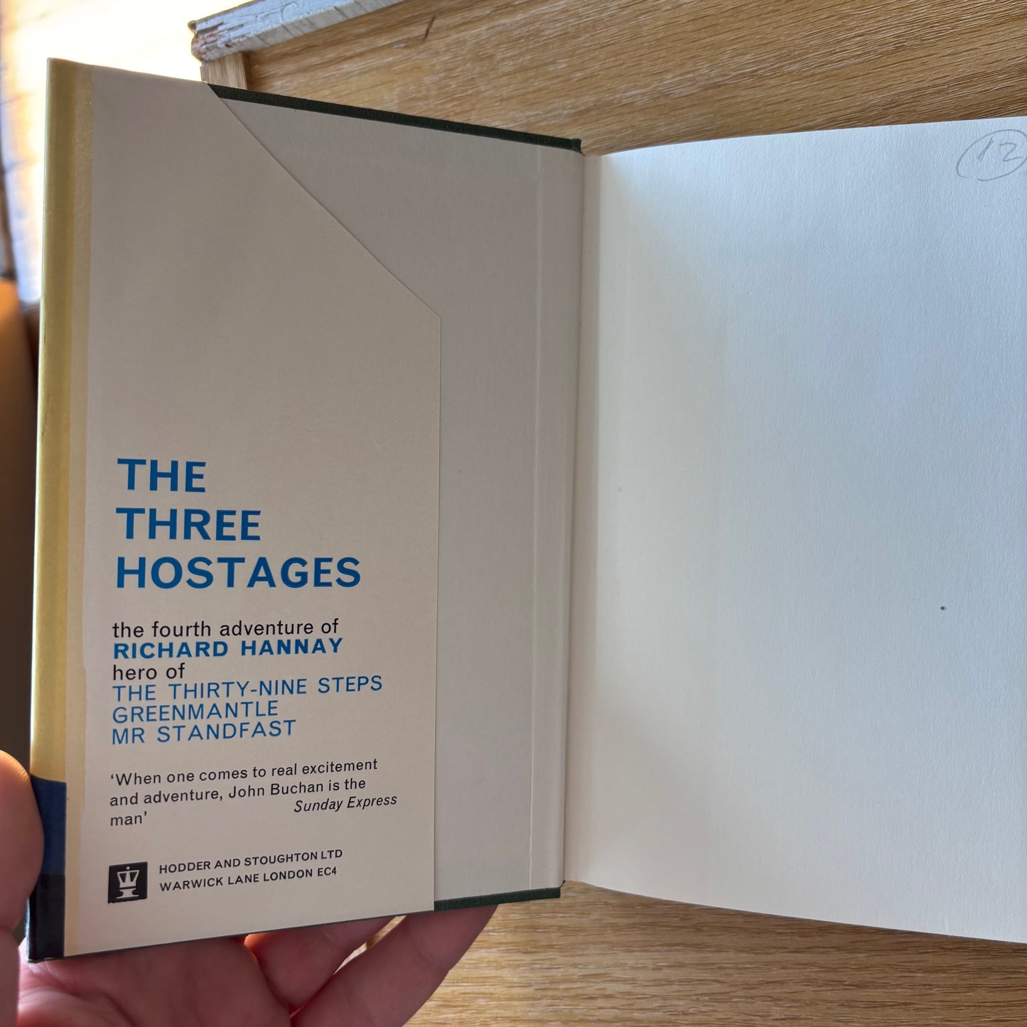 John Buchan - The Three Hostages