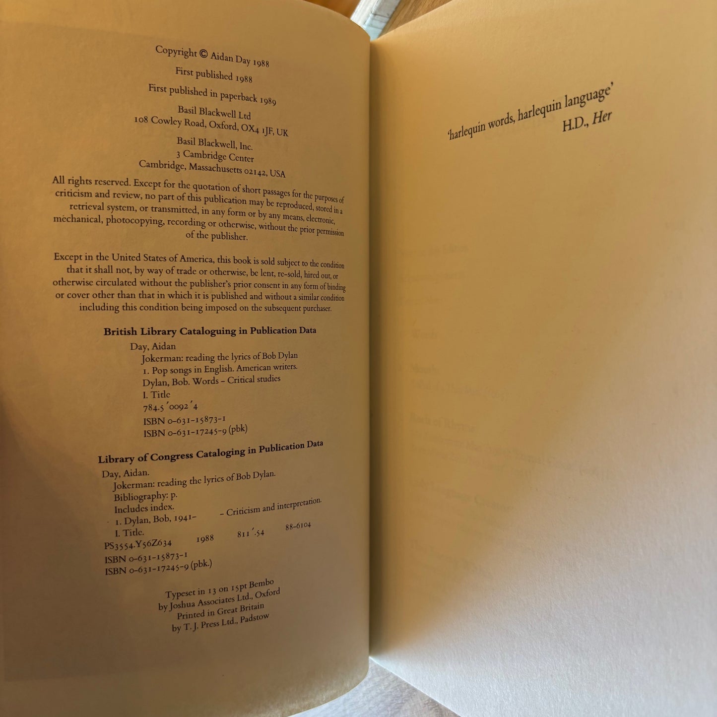 Aidan Day - Jokerman: Reading the Lyrics of Bob Dylan