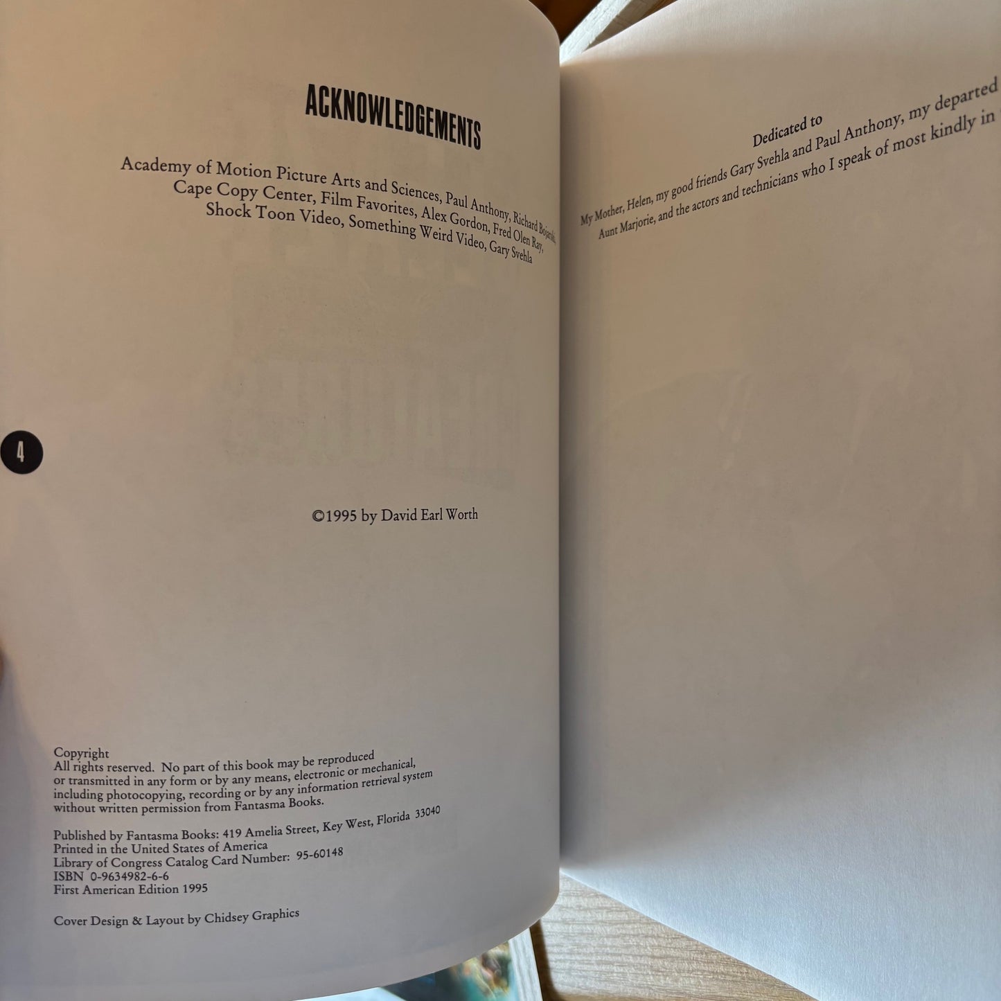 D. Earl Worth - Sleaze Creatures: An Illustrated Guide to Obscure Hollywood Horror Movies 1956-1959