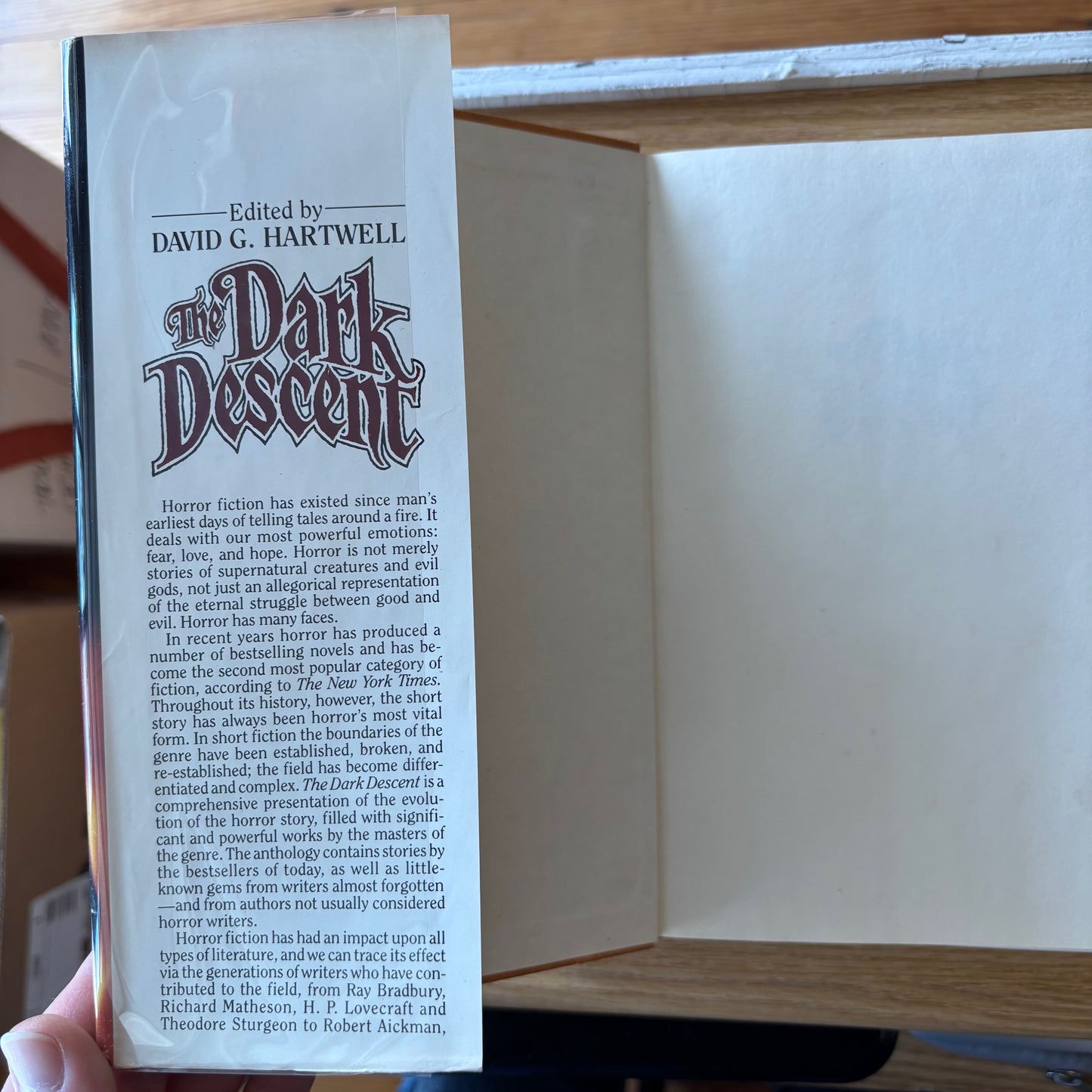 David G. Hartwell, ed. - The Dark Descent