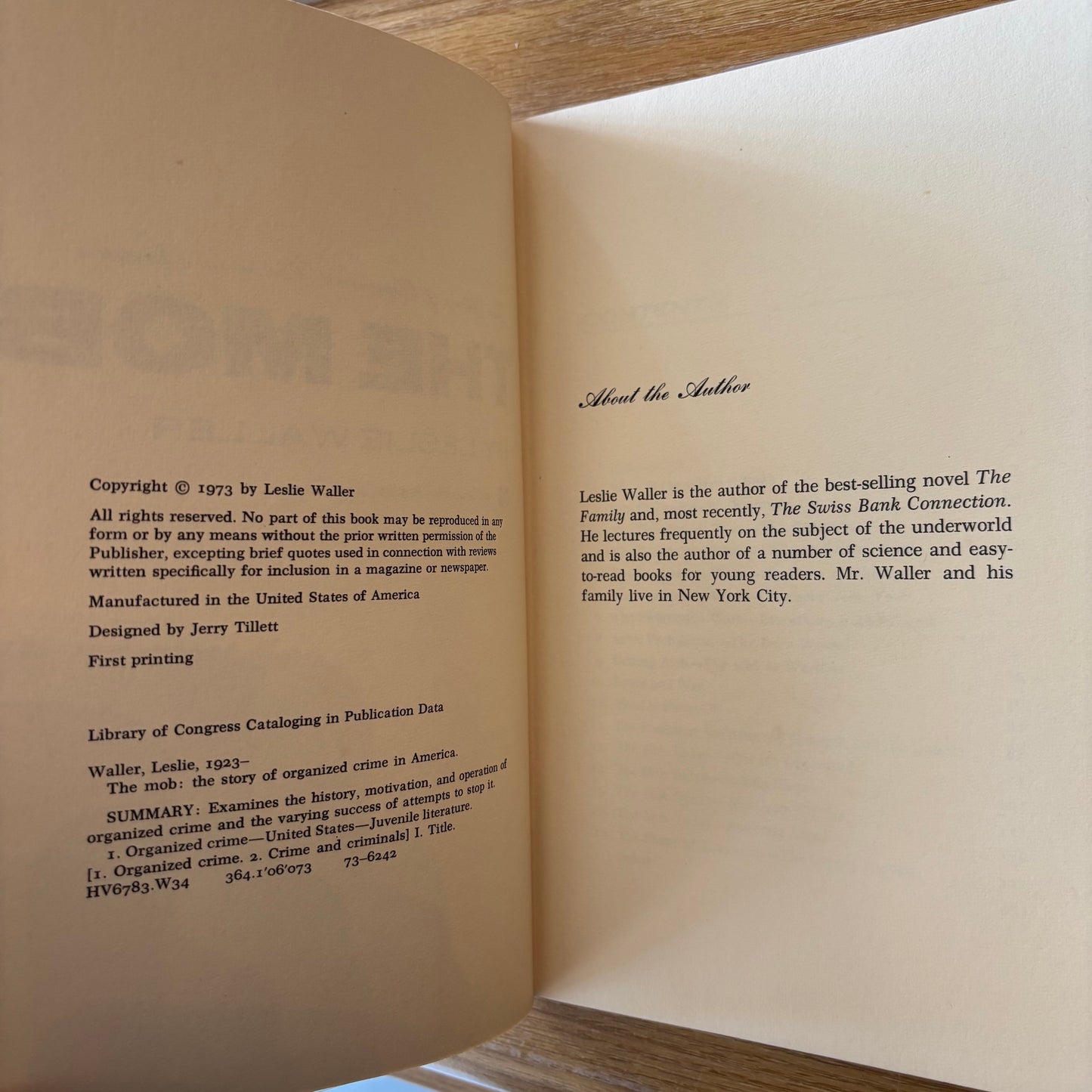 Leslie Waller - The Mob: The Story of Organized Crime - First Edition