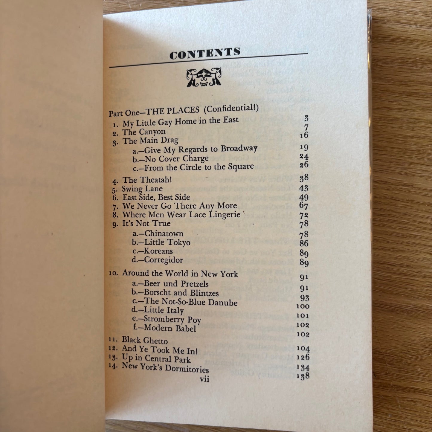 Jack Lait & Lee Mortimer - New York Confidential