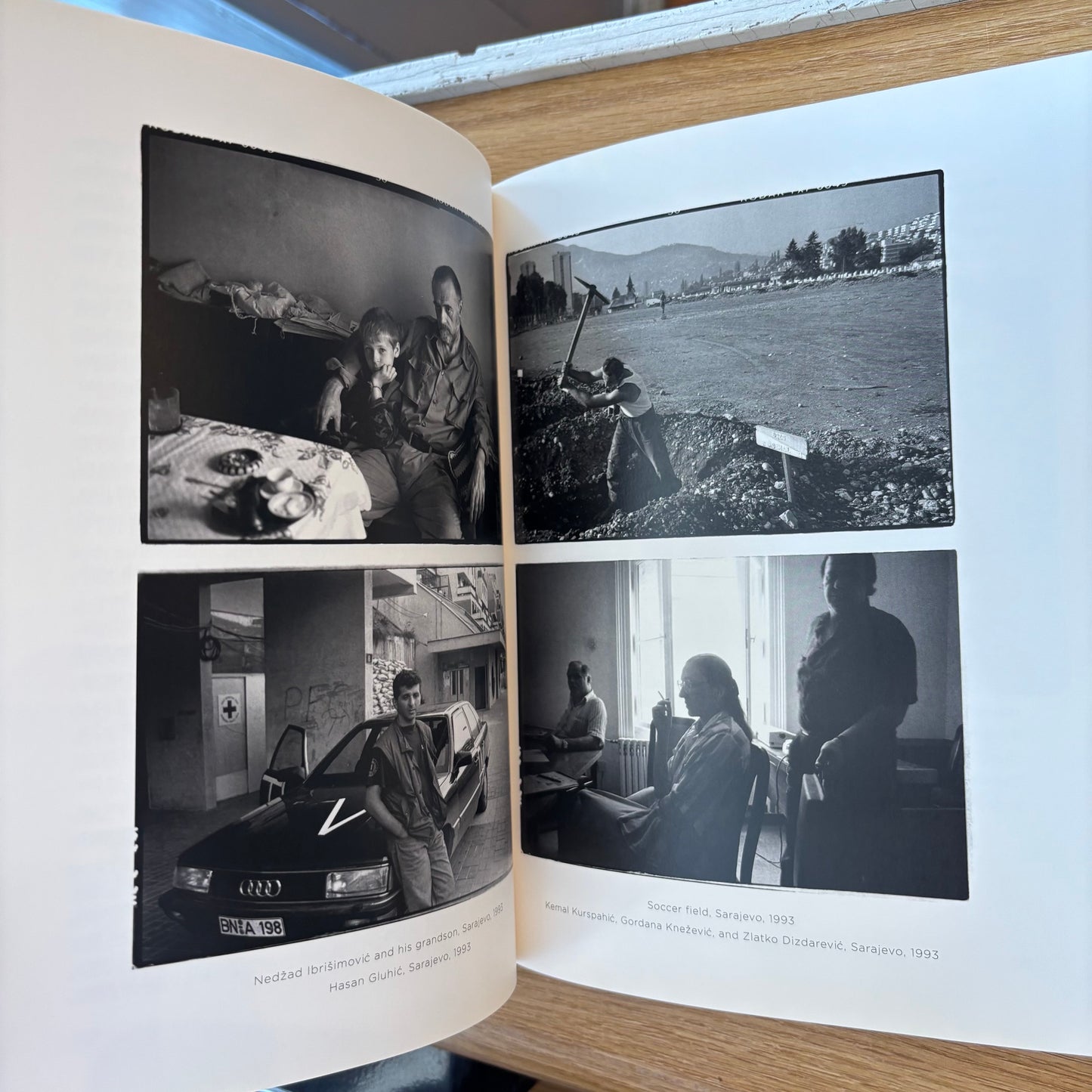 Annie Leibovitz - At Work - Signed First Edition