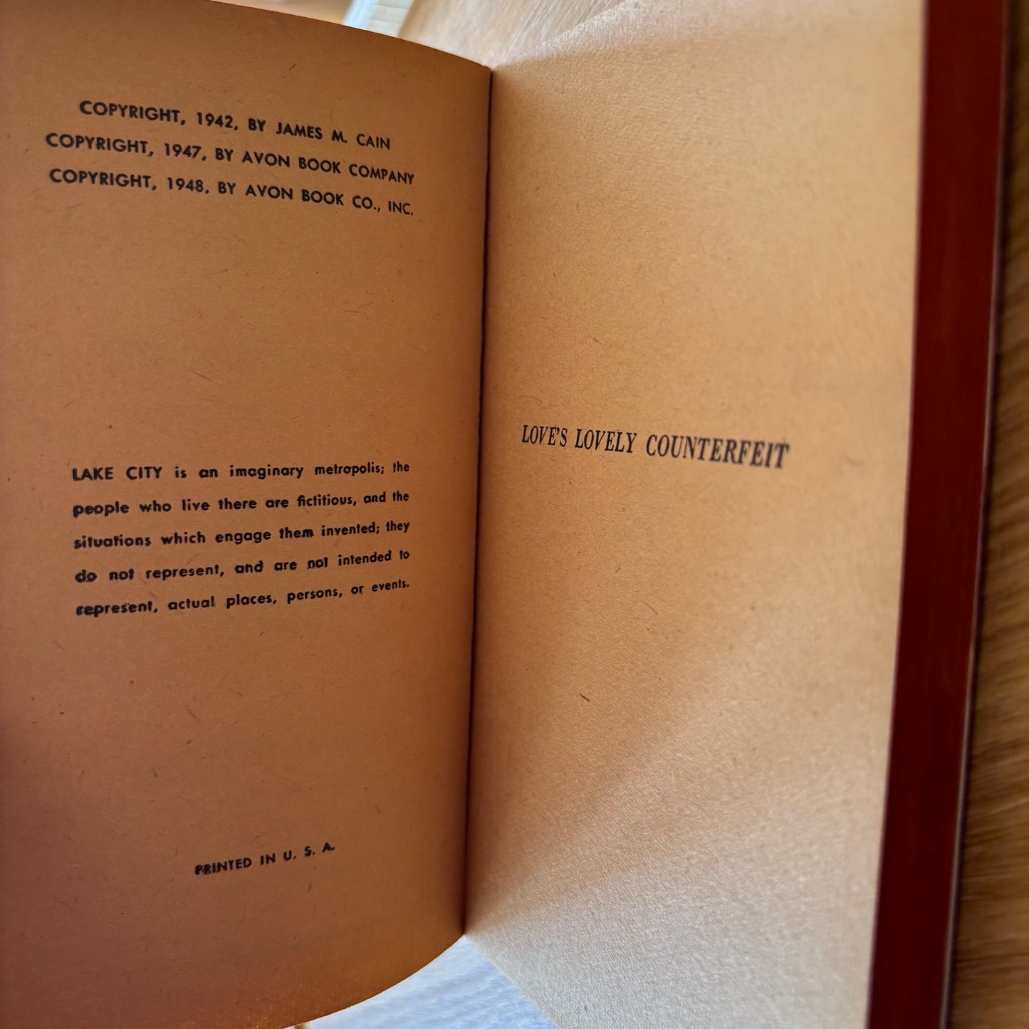 James M. Cain - Love's Lovely Counterfeit