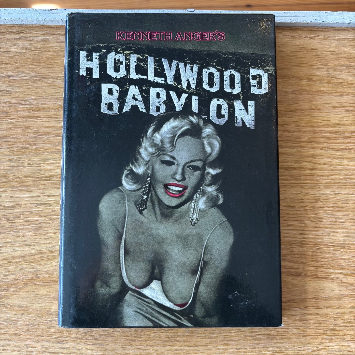Kenneth Anger - Hollywood Babylon