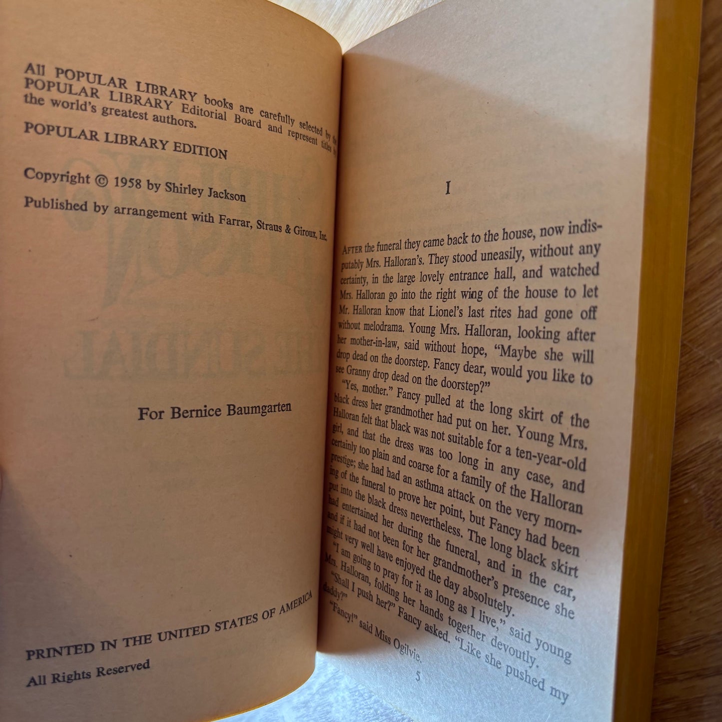 Shirley Jackson - The Sundial