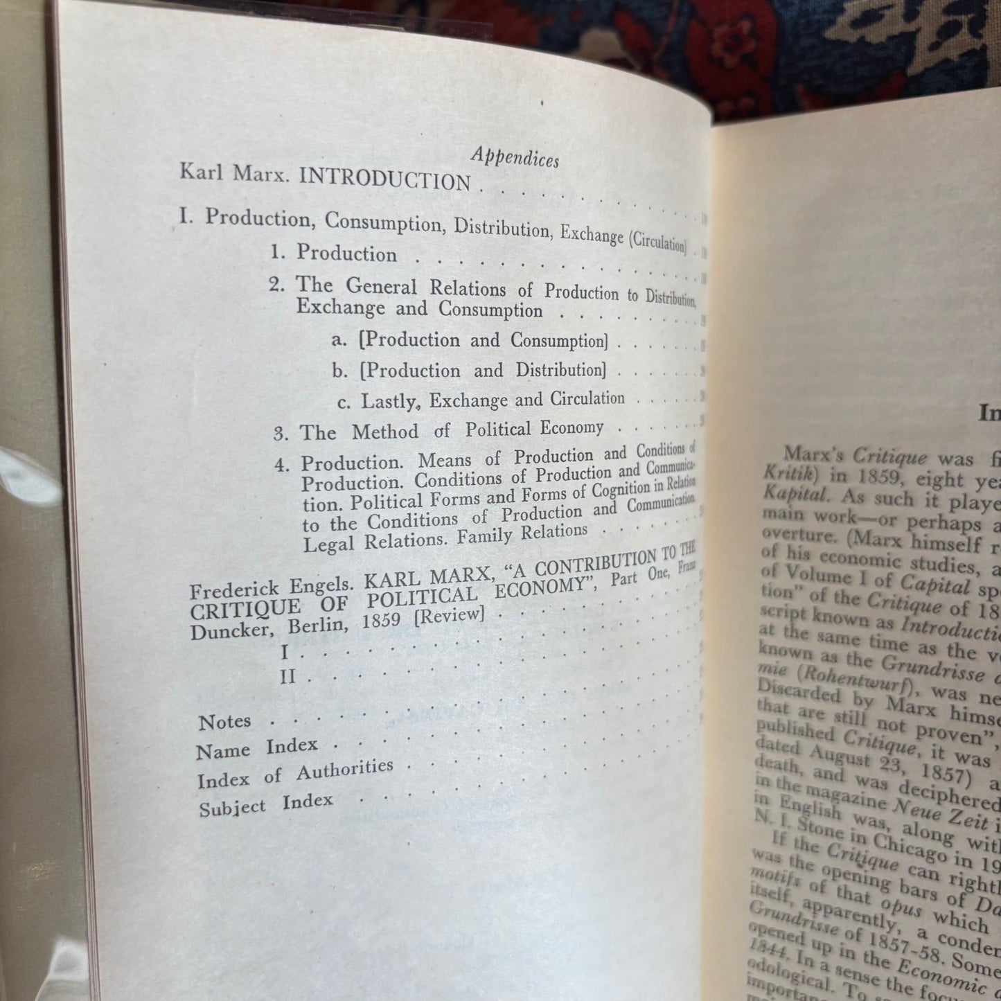 Karl Marx - A Contribution to the Critique of Political Economy