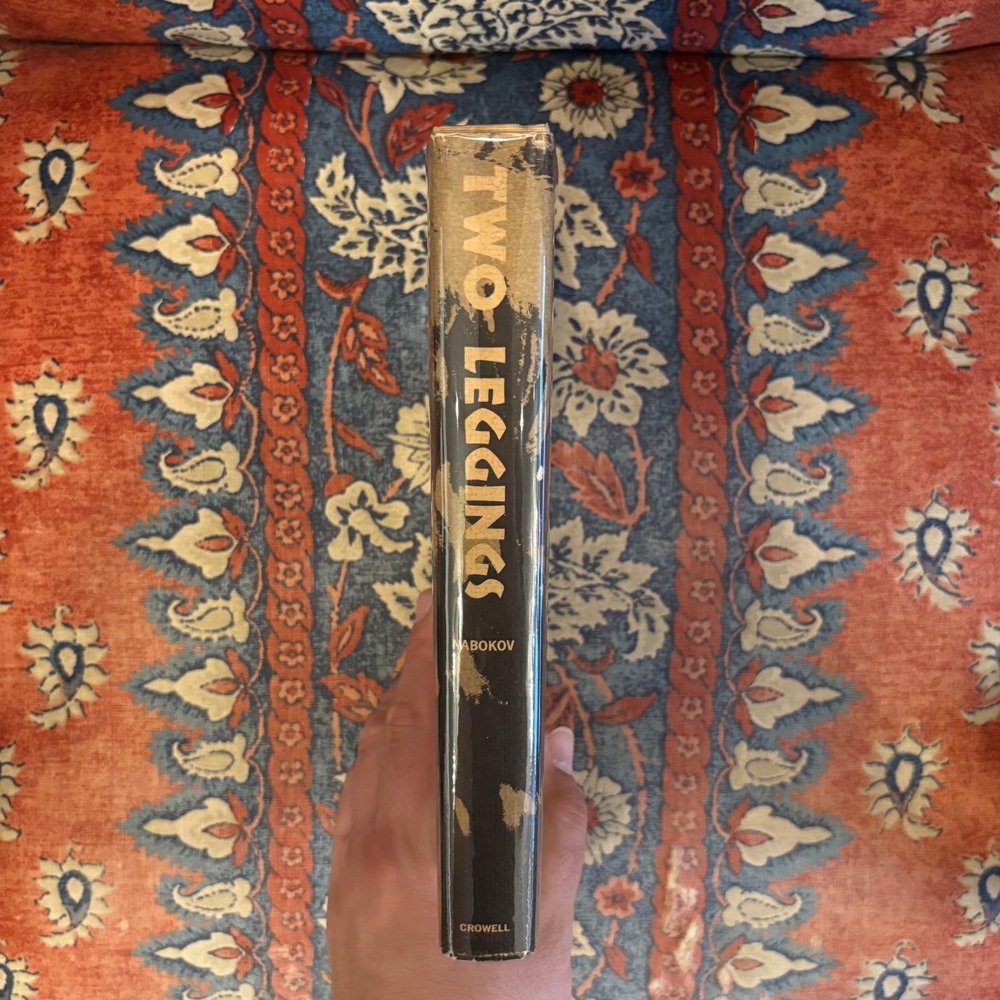 Peter Nabokov - Two Leggings: The Story of a Crow Warrior - First Edition