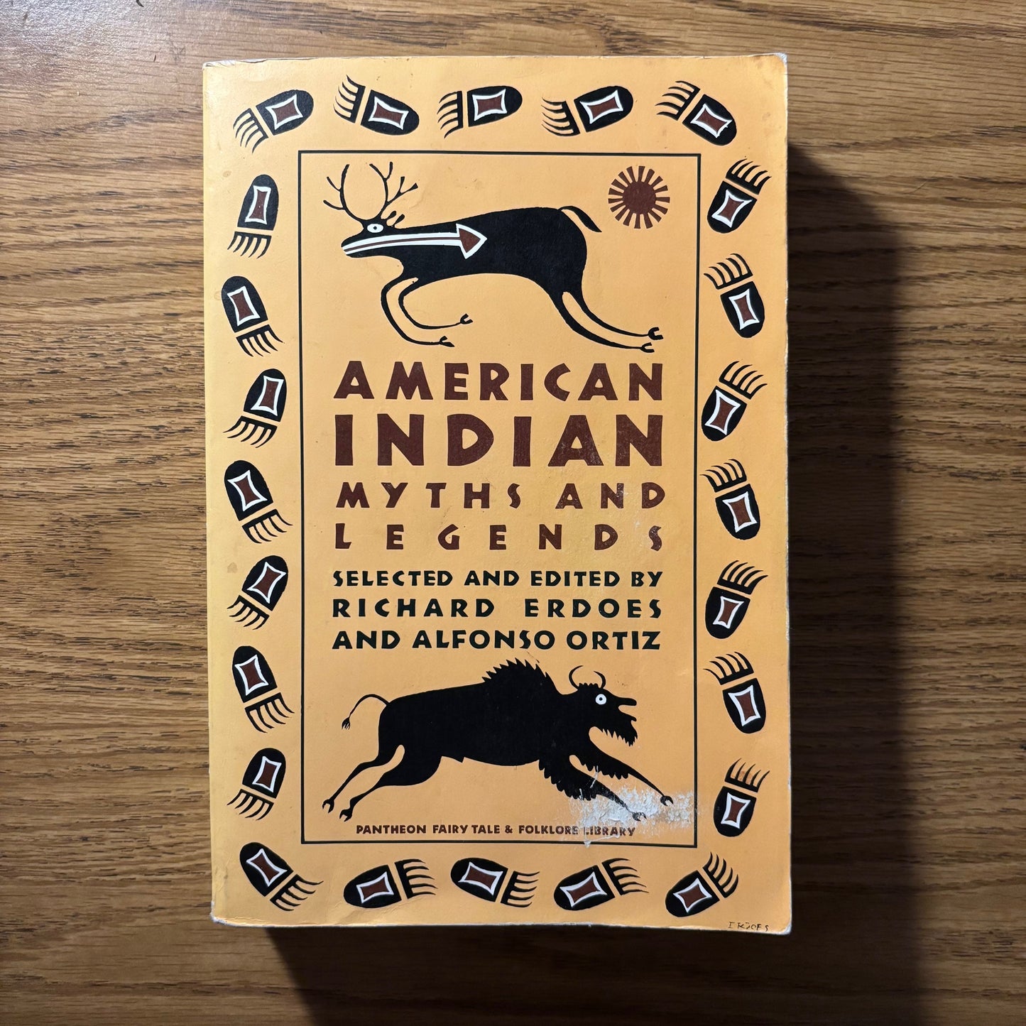 Richard Erdoes & Alfonso Ortiz, eds. - American Indian Myths & Legends