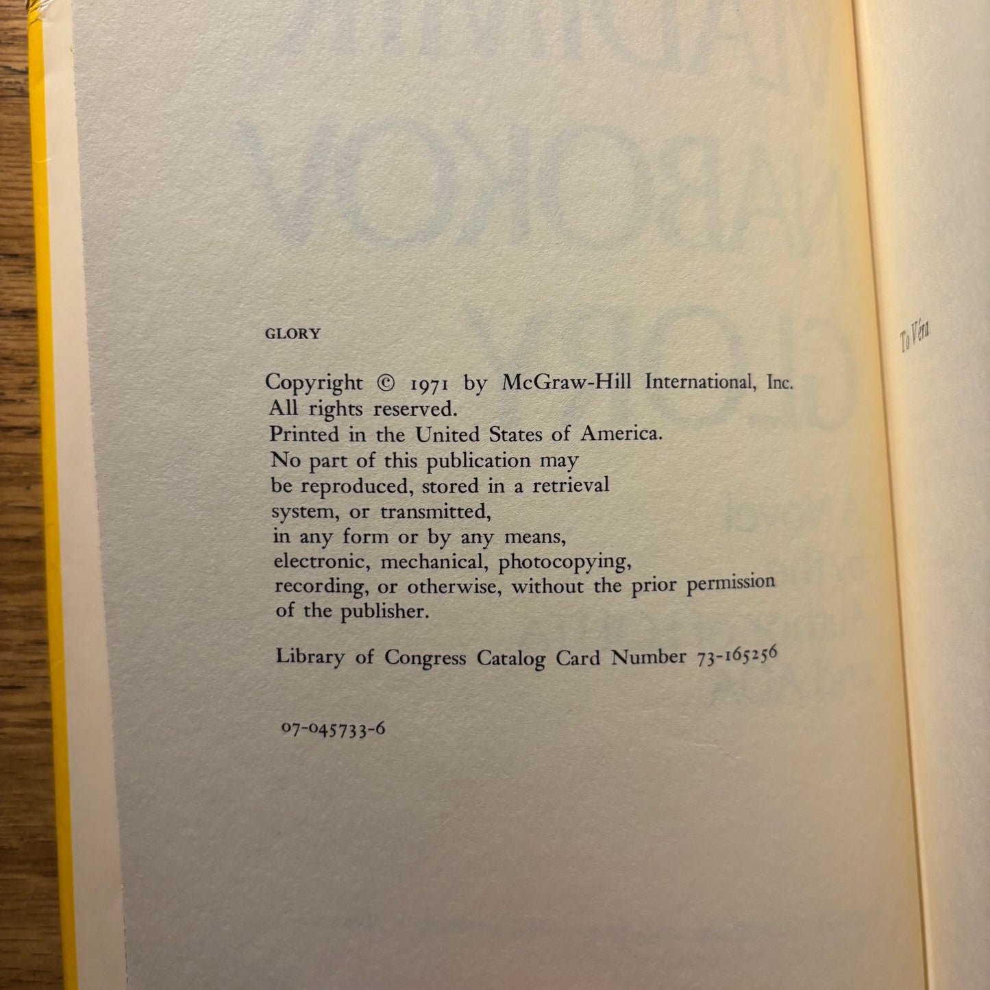 Vladimir Nabokov - Glory