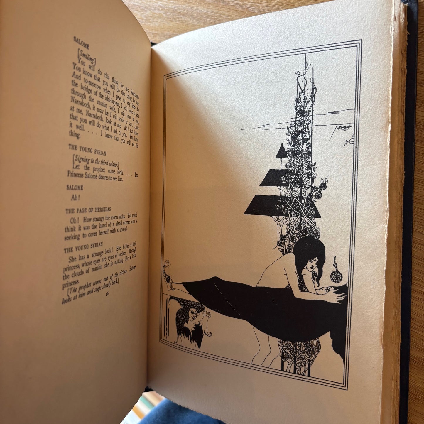 Oscar Wilde - Salome - Illustrated by Aubrey Beardsley
